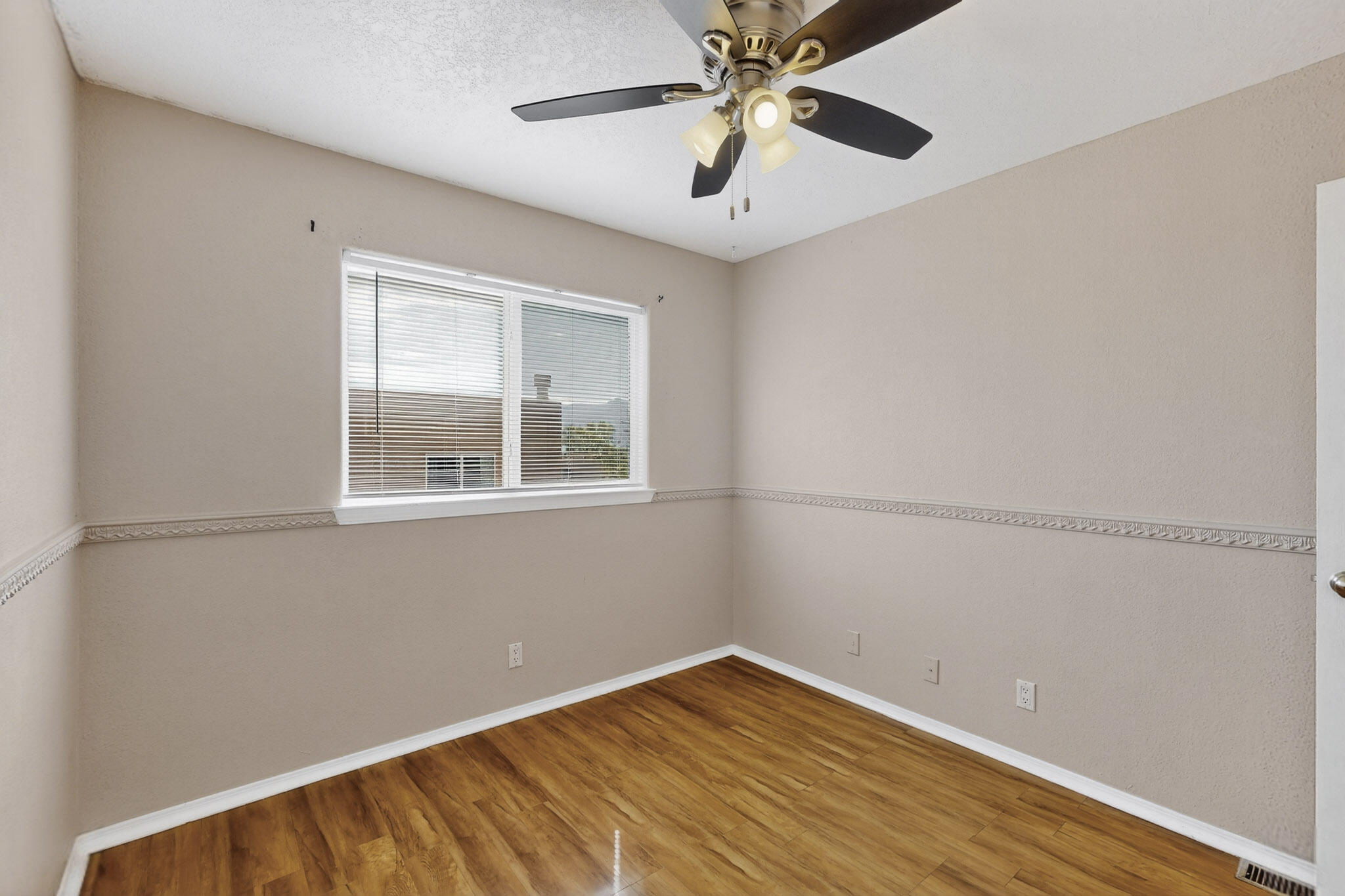 124 Latigo Trail SE