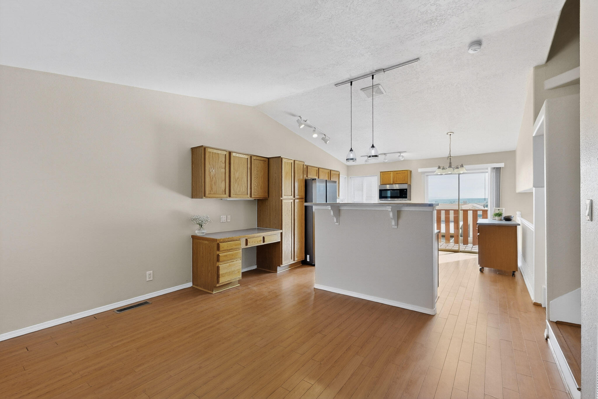 124 Latigo Trail SE