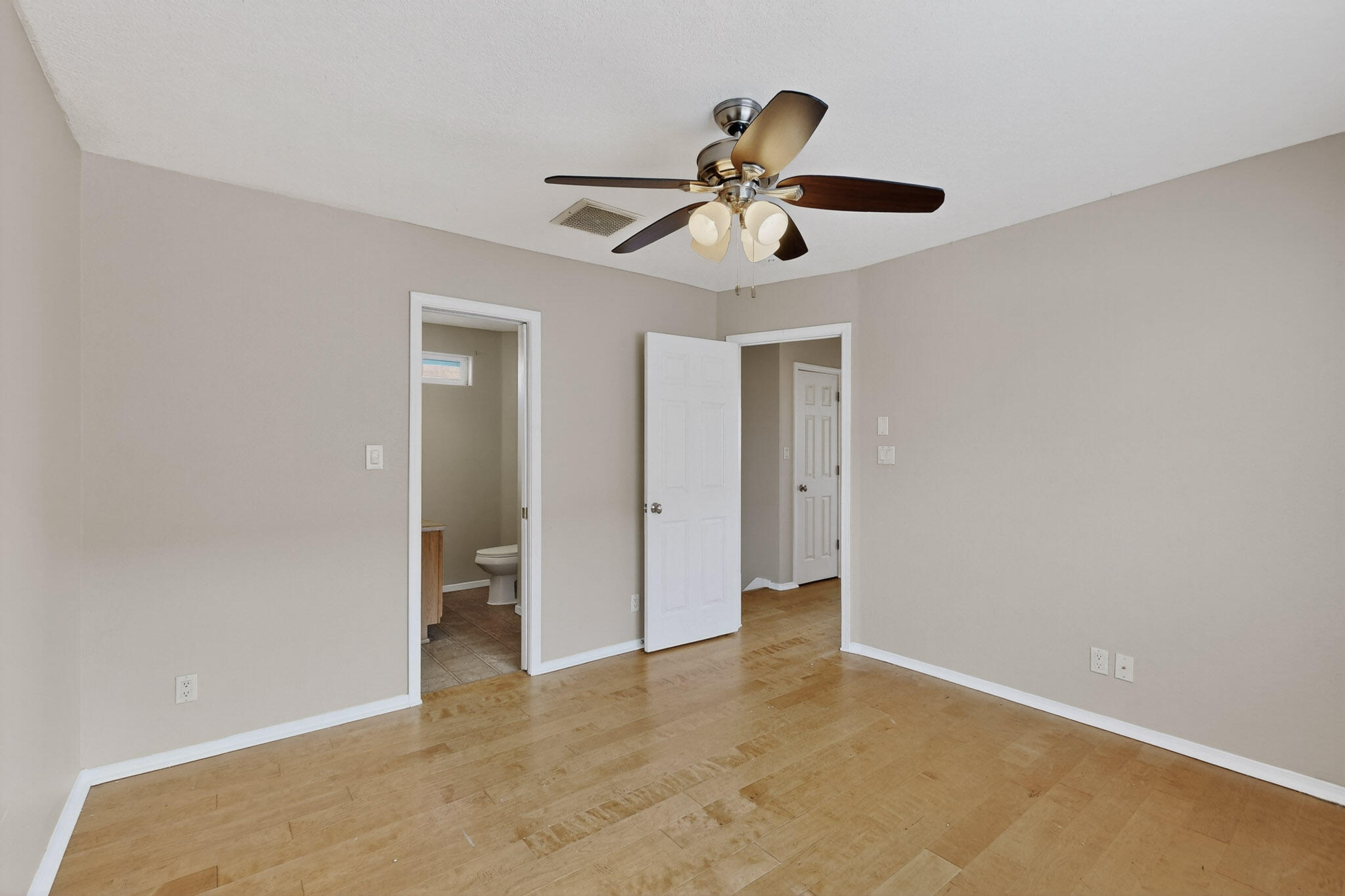 124 Latigo Trail SE