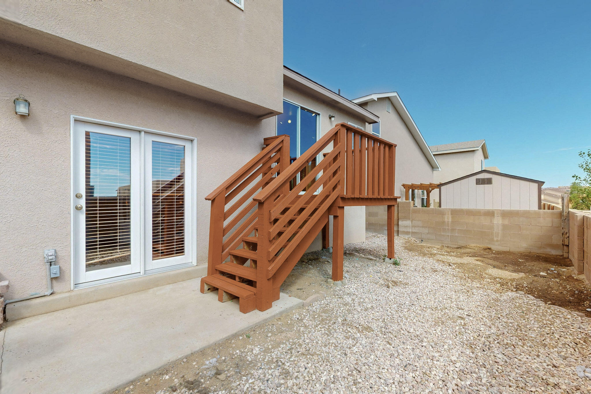124 Latigo Trail SE