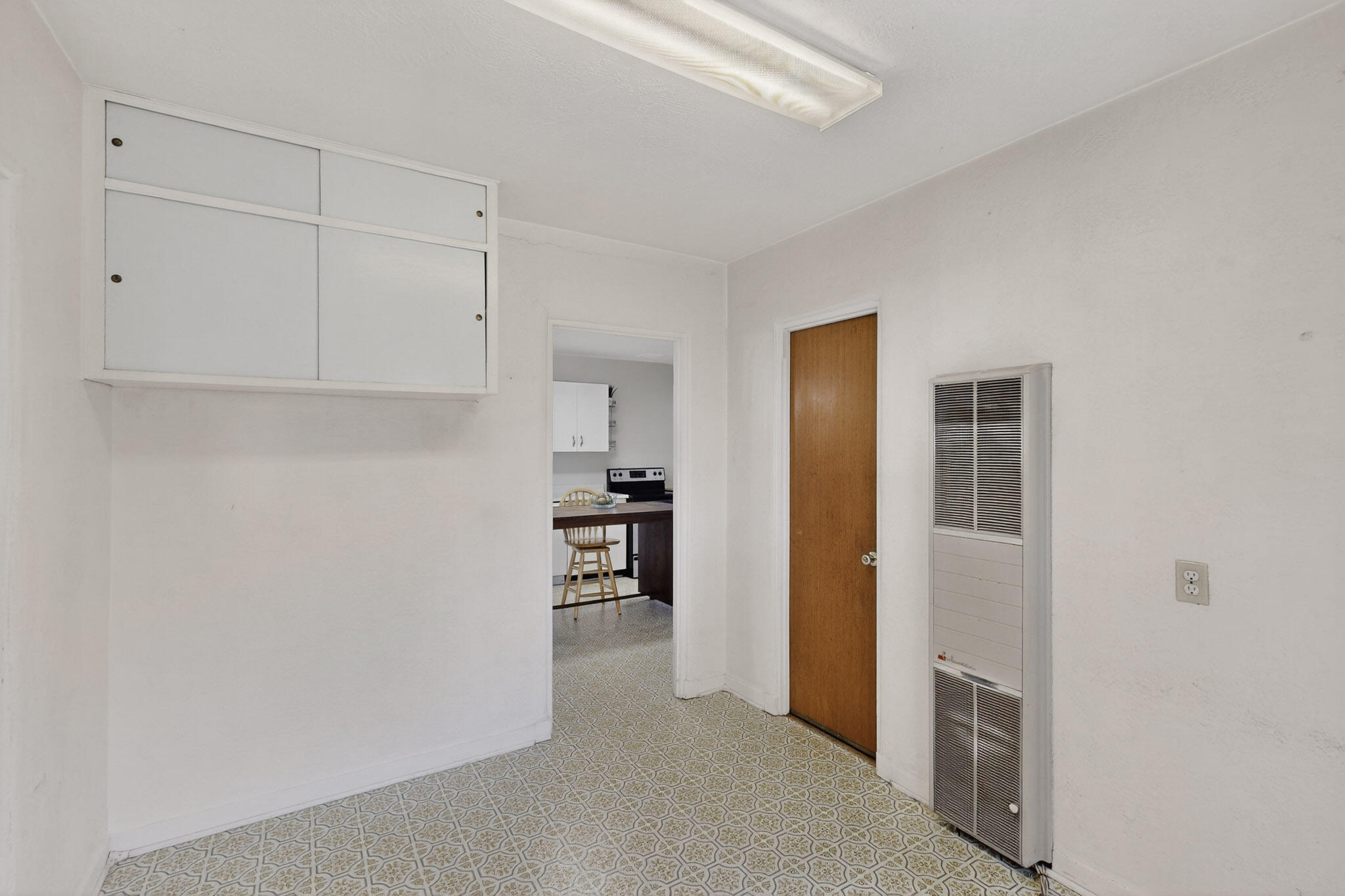 701 Palomas Drive SE