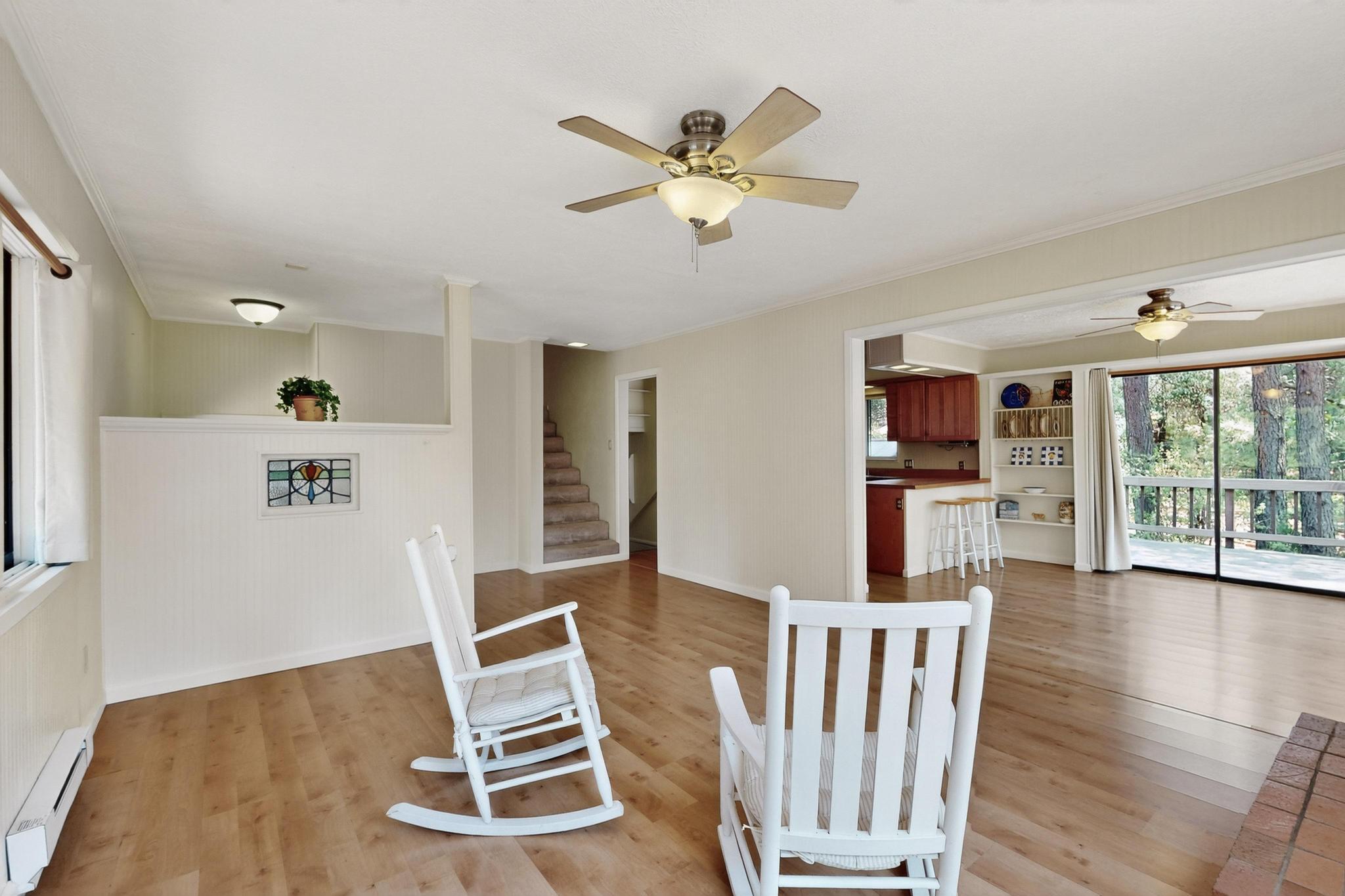 27 SUNFLOWER Drive