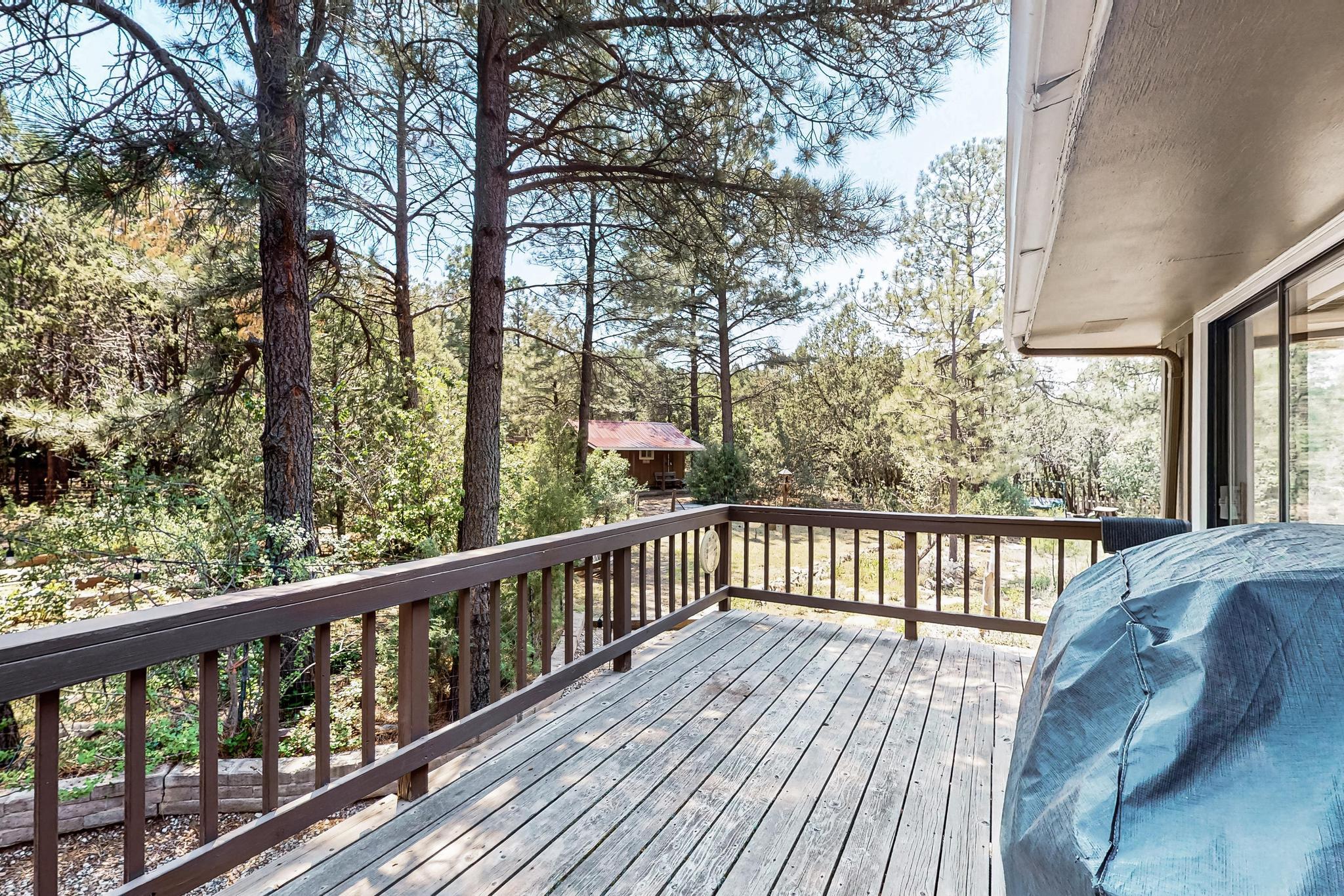 27 SUNFLOWER Drive