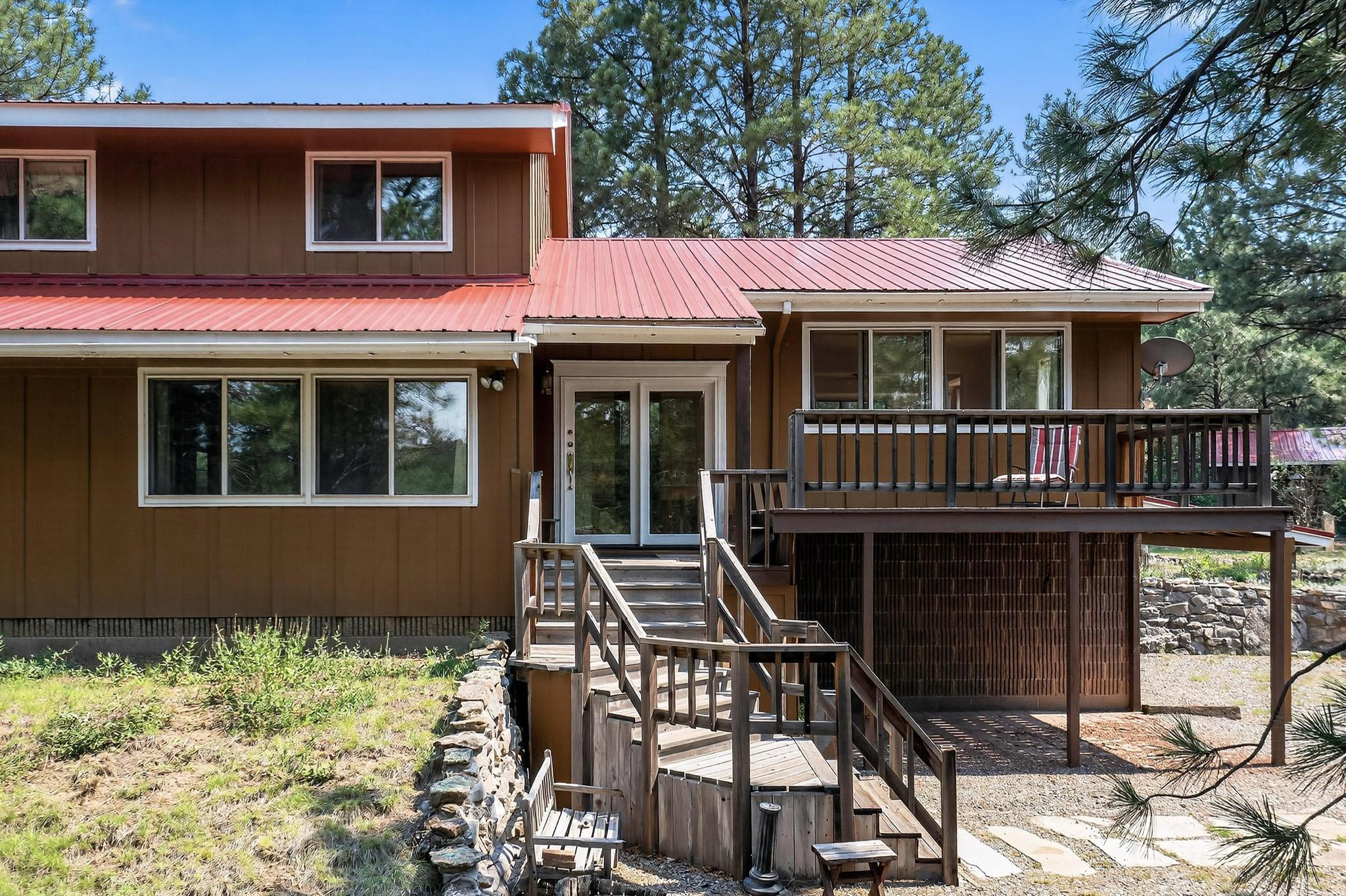27 SUNFLOWER Drive