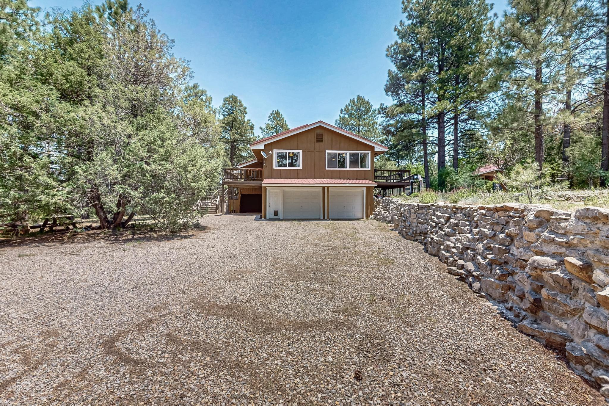 27 SUNFLOWER Drive