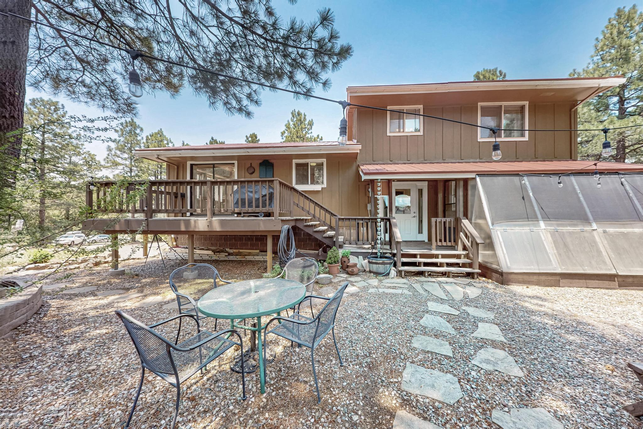 27 SUNFLOWER Drive