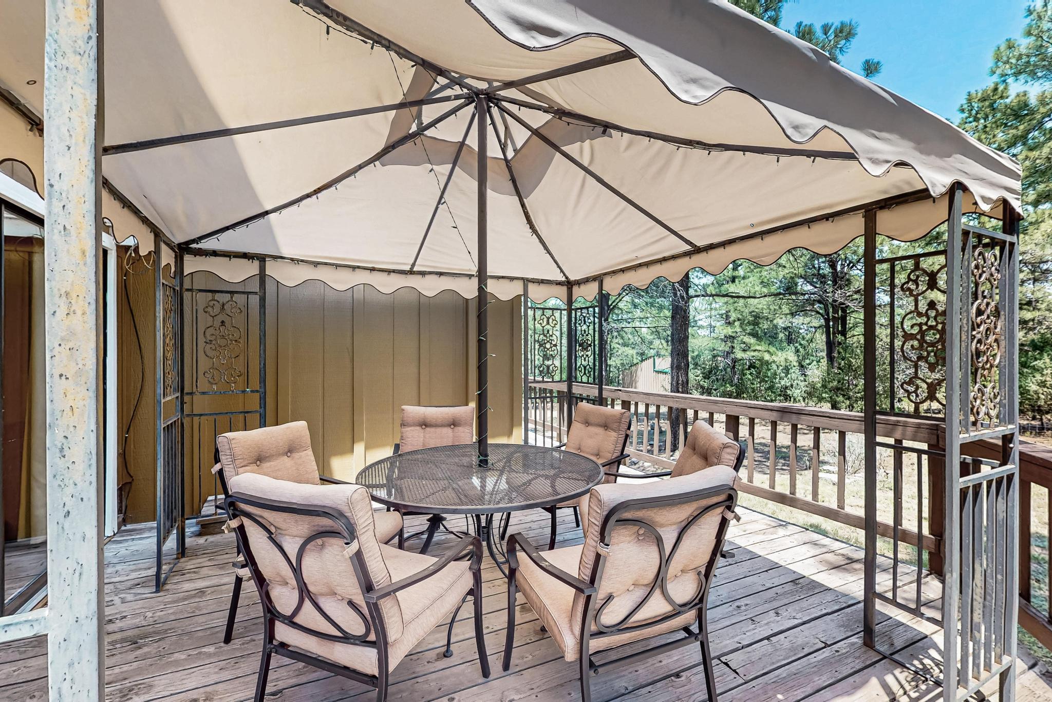 27 SUNFLOWER Drive
