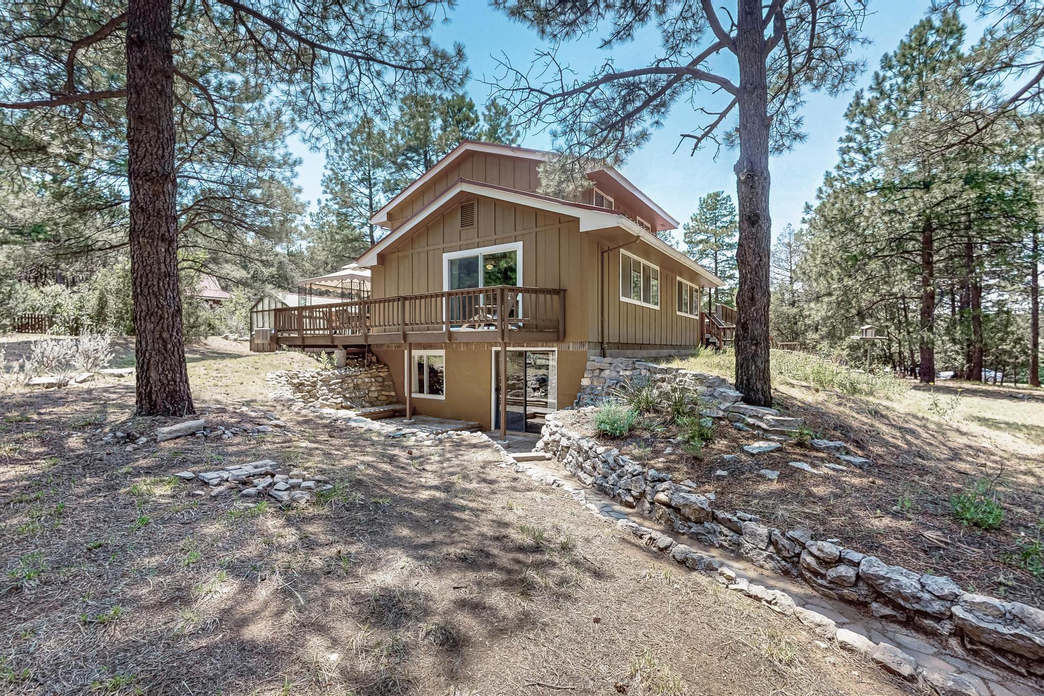 27 SUNFLOWER Drive