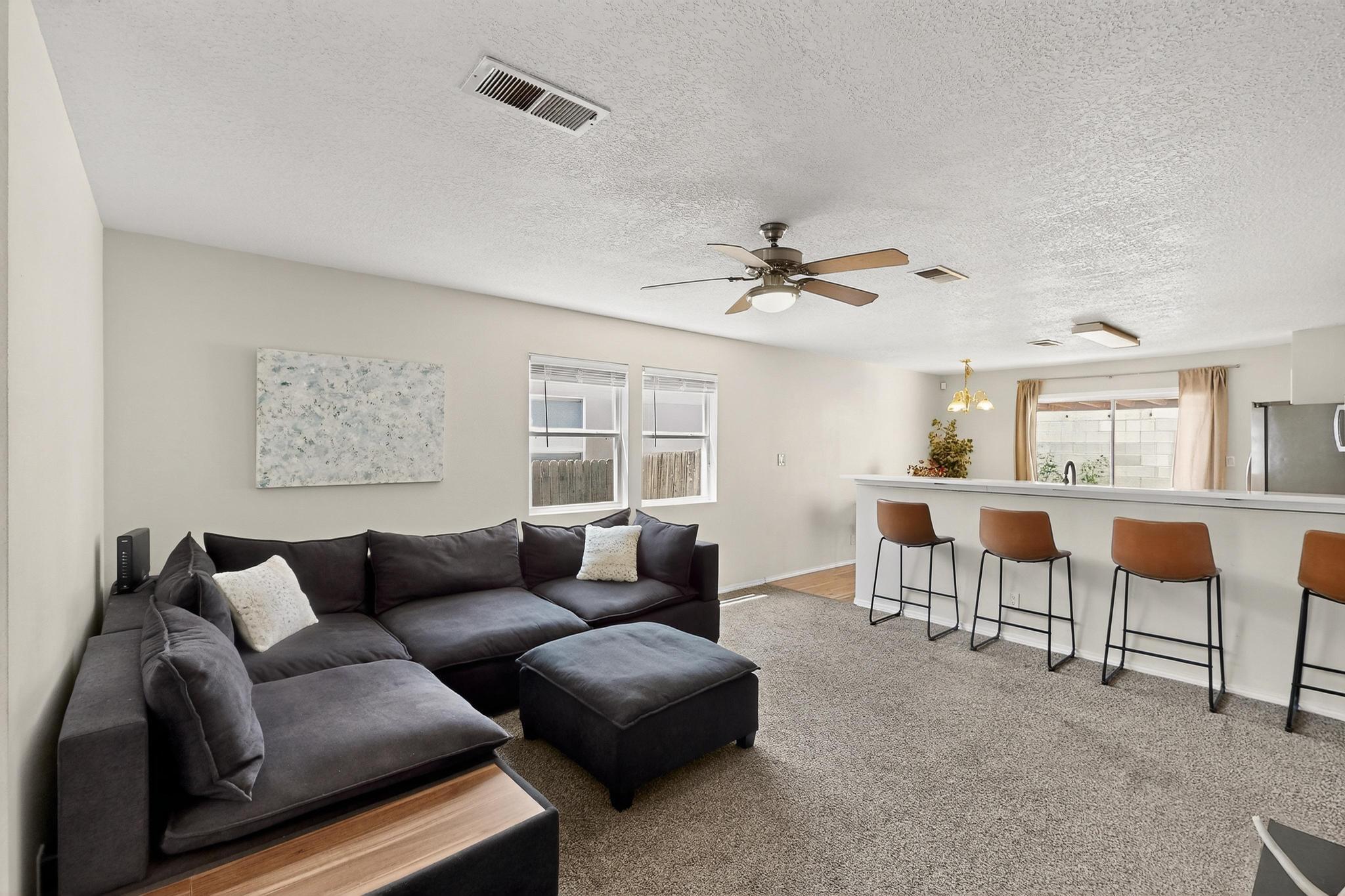 2105 SEA FOAM Street NW