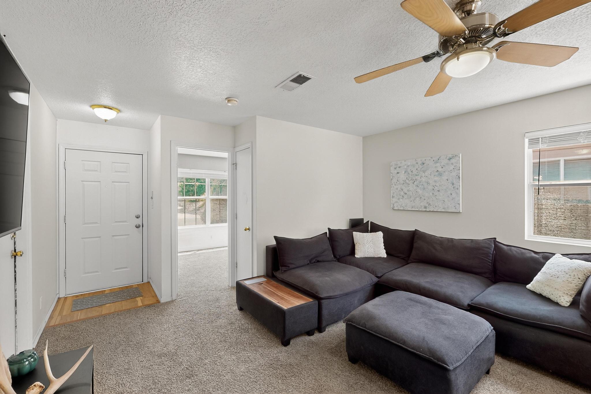 2105 SEA FOAM Street NW