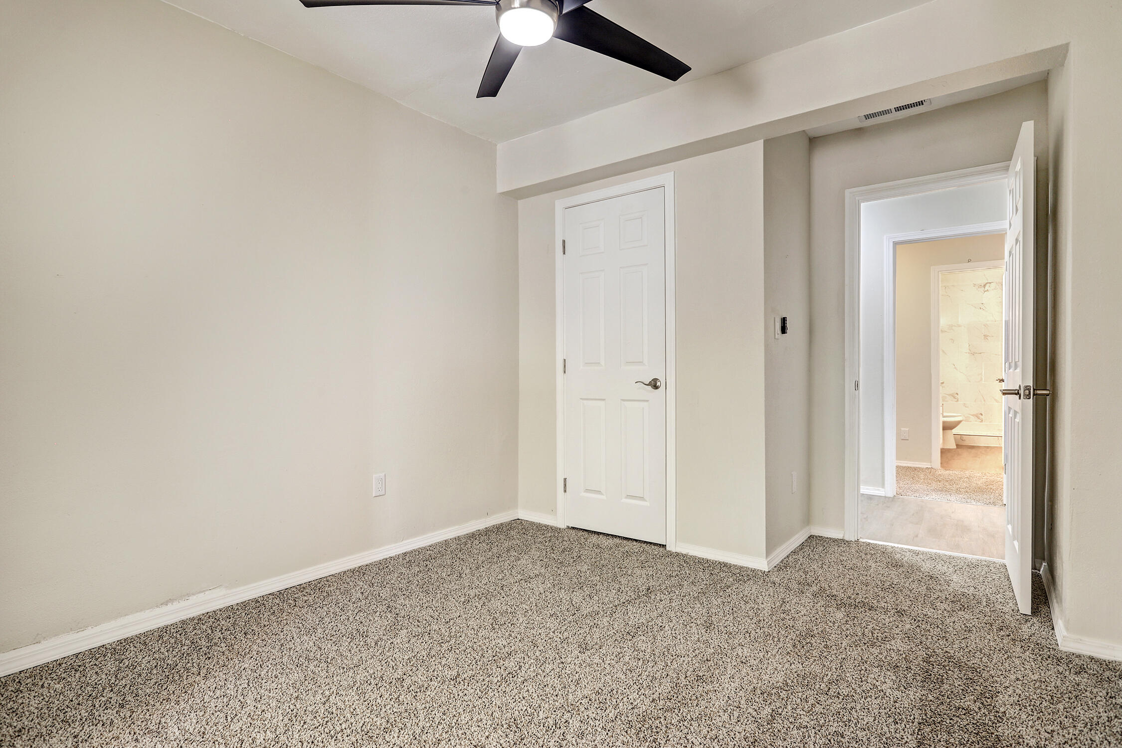 1029 FORRESTER Street NW