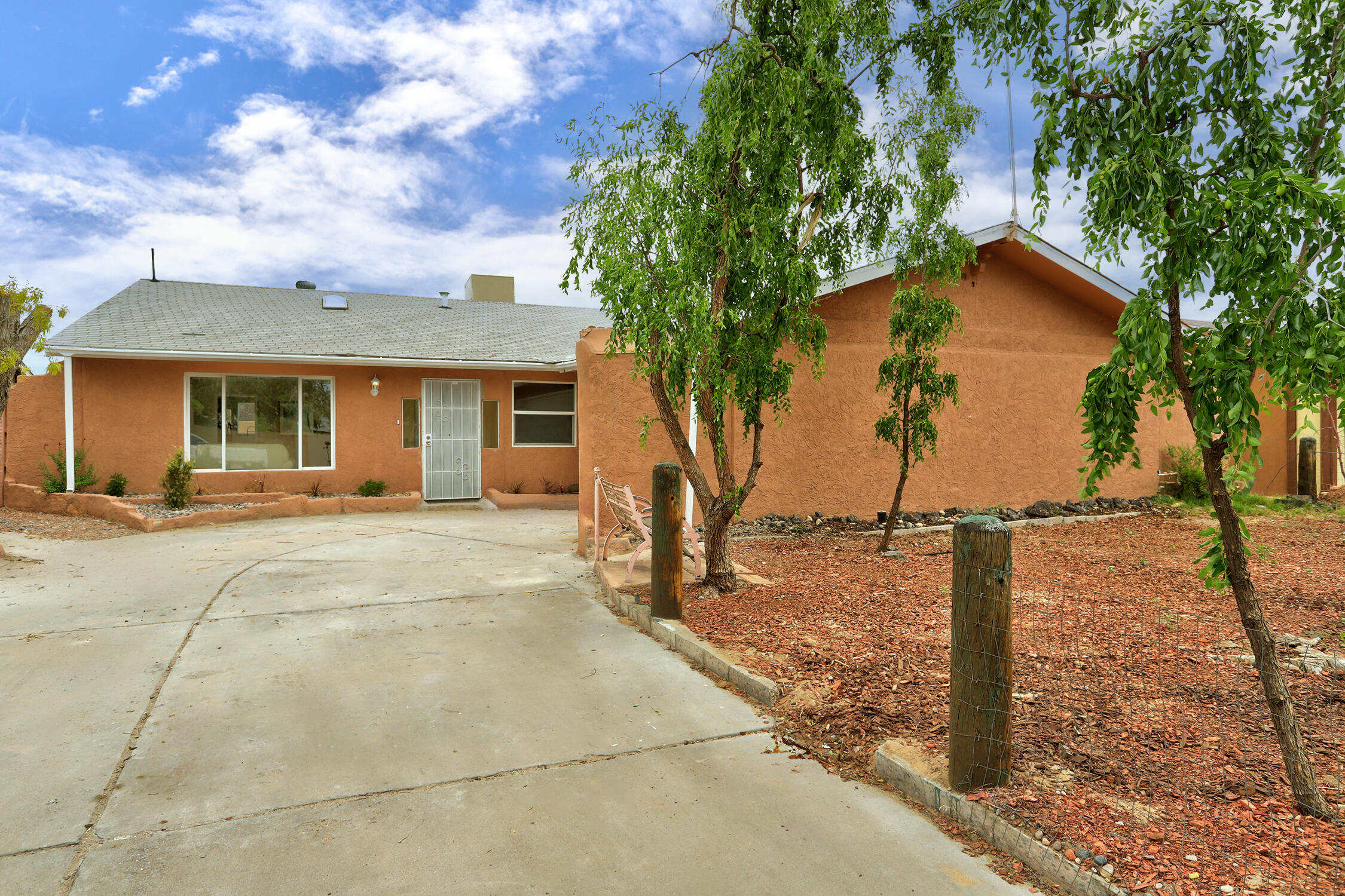 804 Landmark Street NW