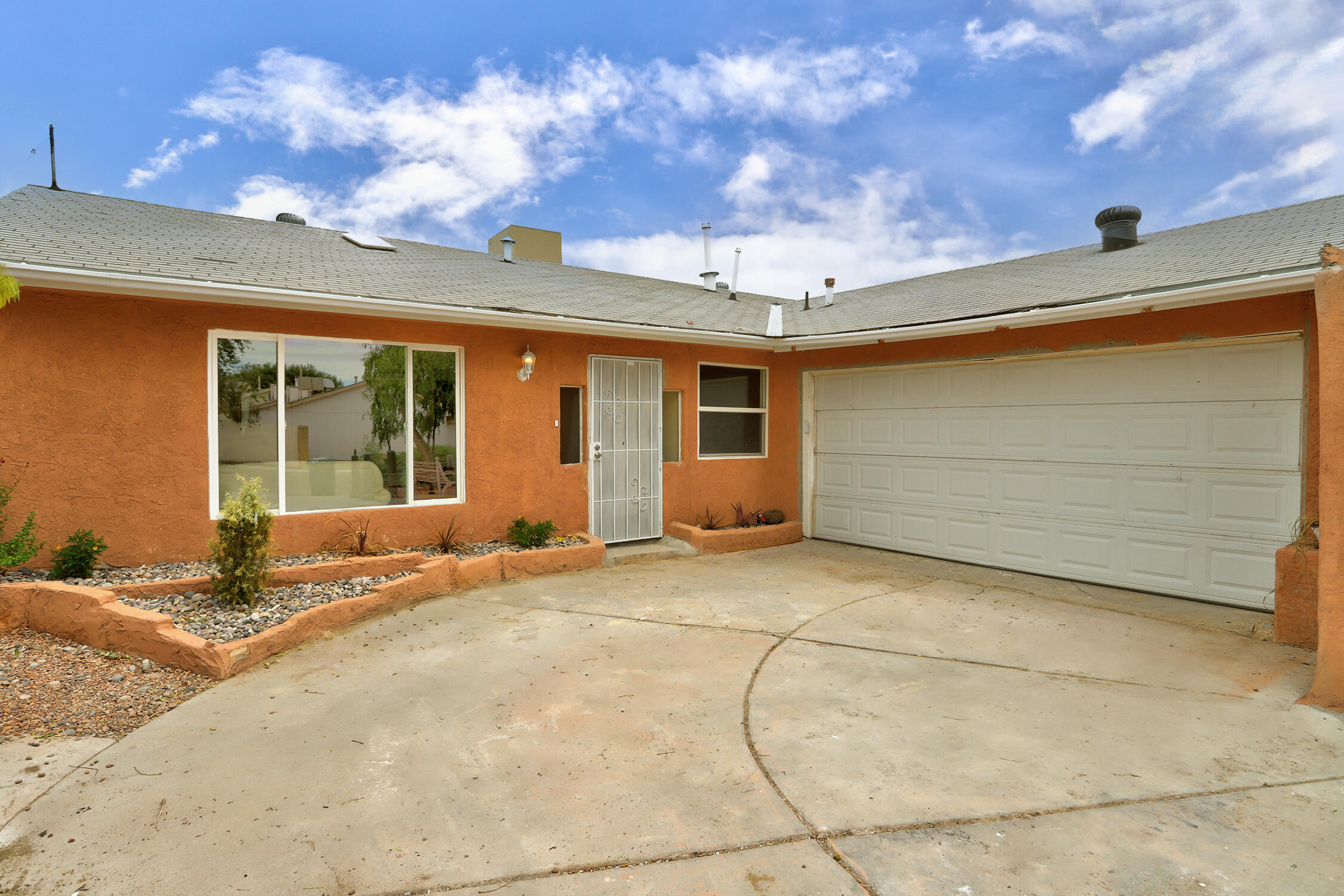 804 Landmark Street NW