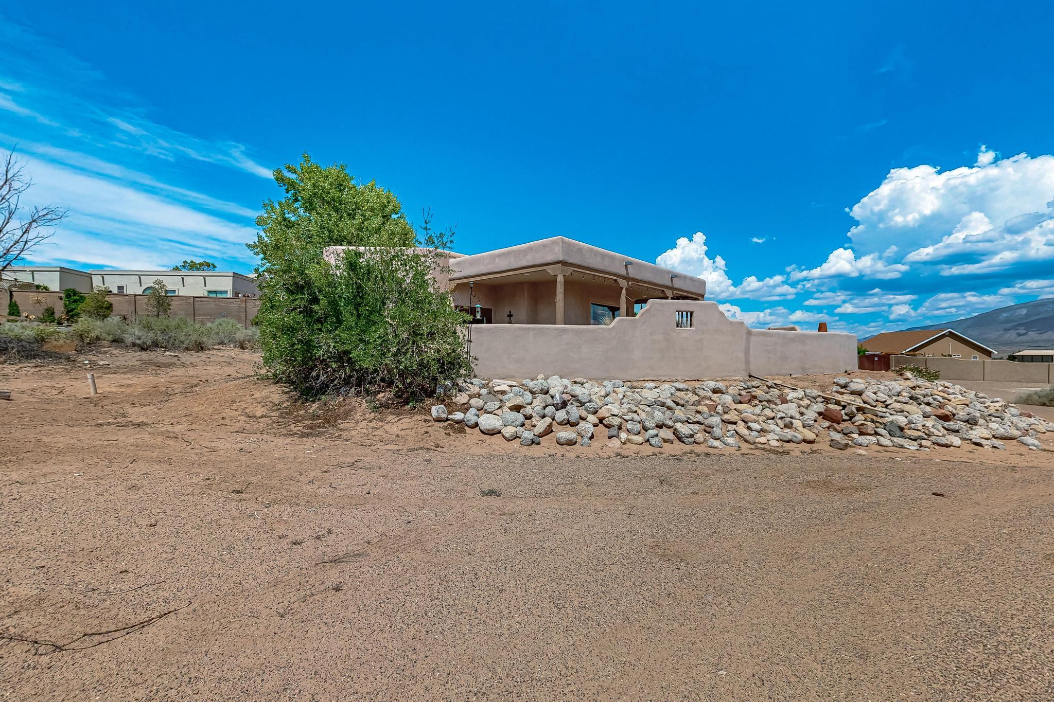 5897 RIO SALADO Loop NE