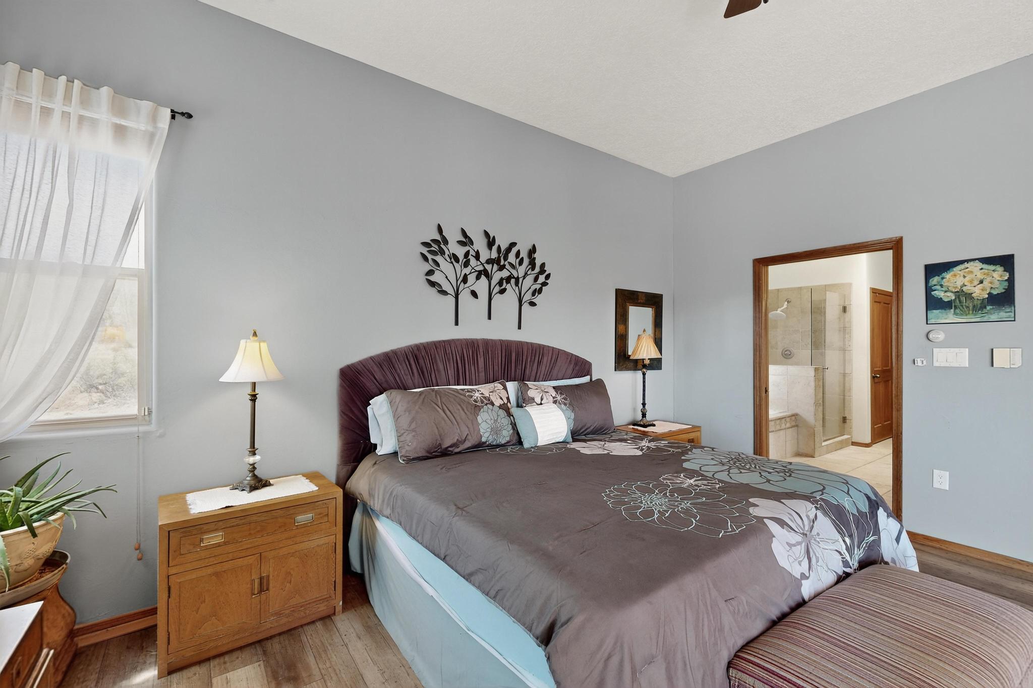 5897 RIO SALADO Loop NE