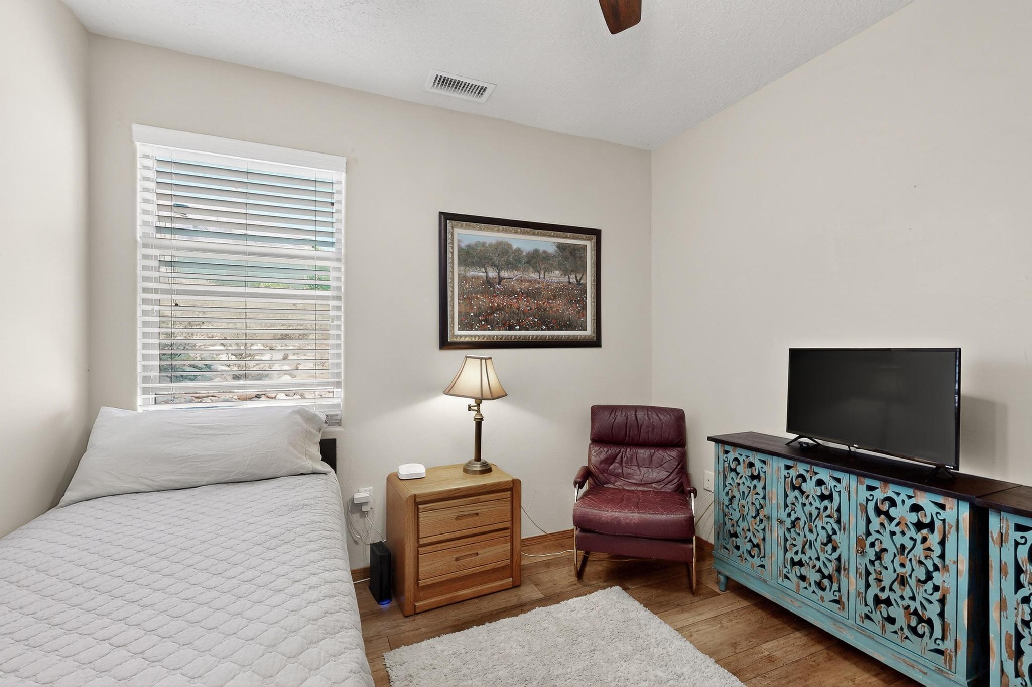 5897 RIO SALADO Loop NE