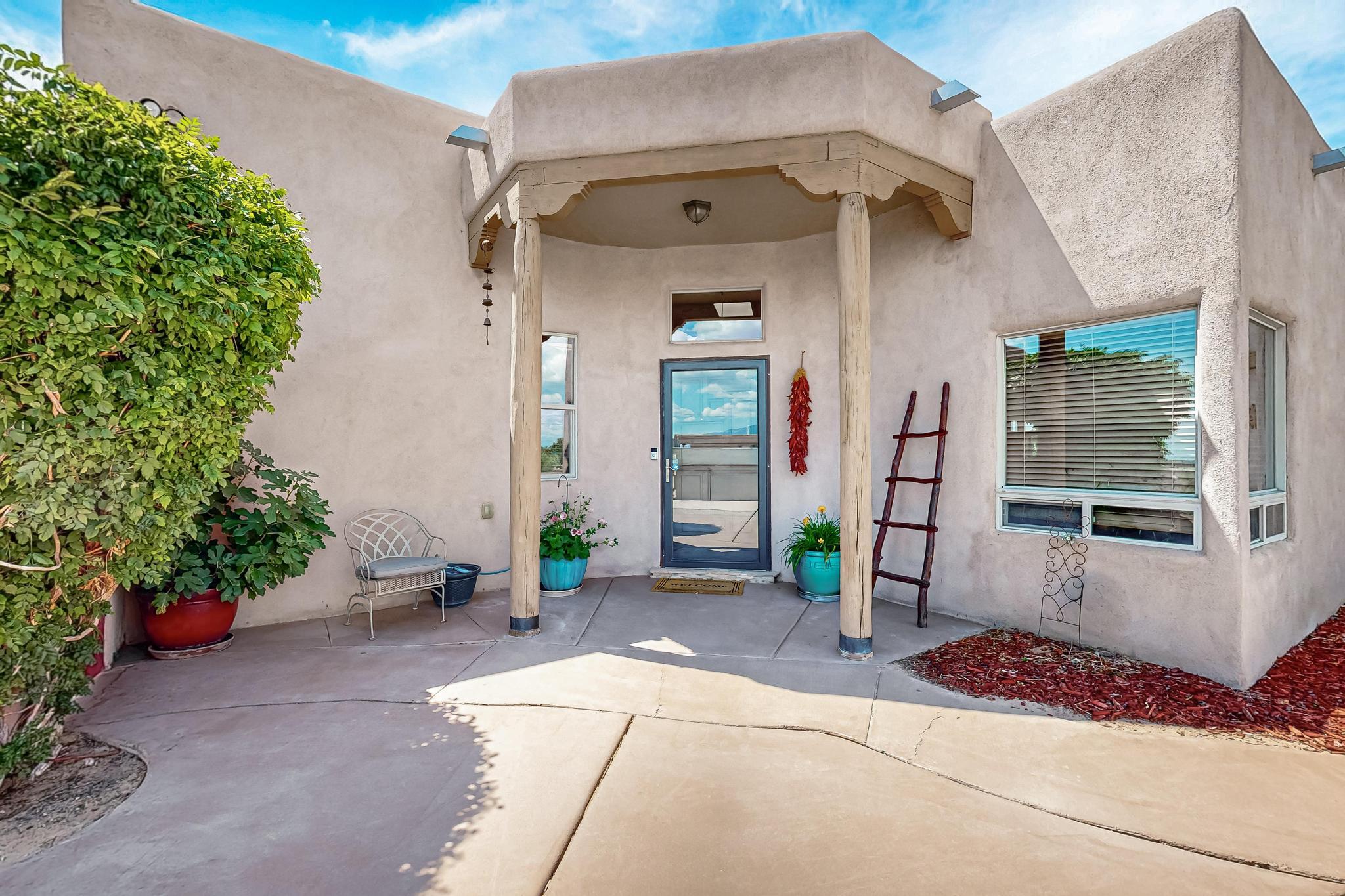 5897 RIO SALADO Loop NE