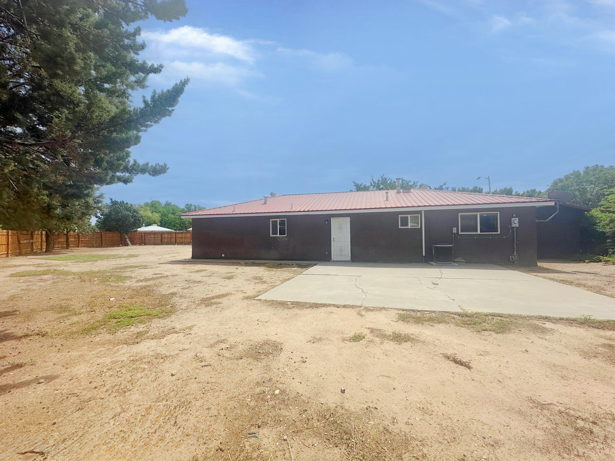 325 VERDE Drive SW