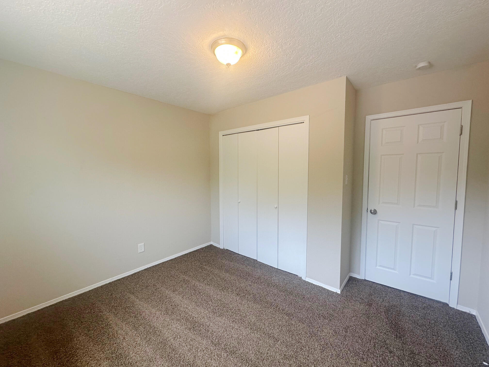 325 VERDE Drive SW