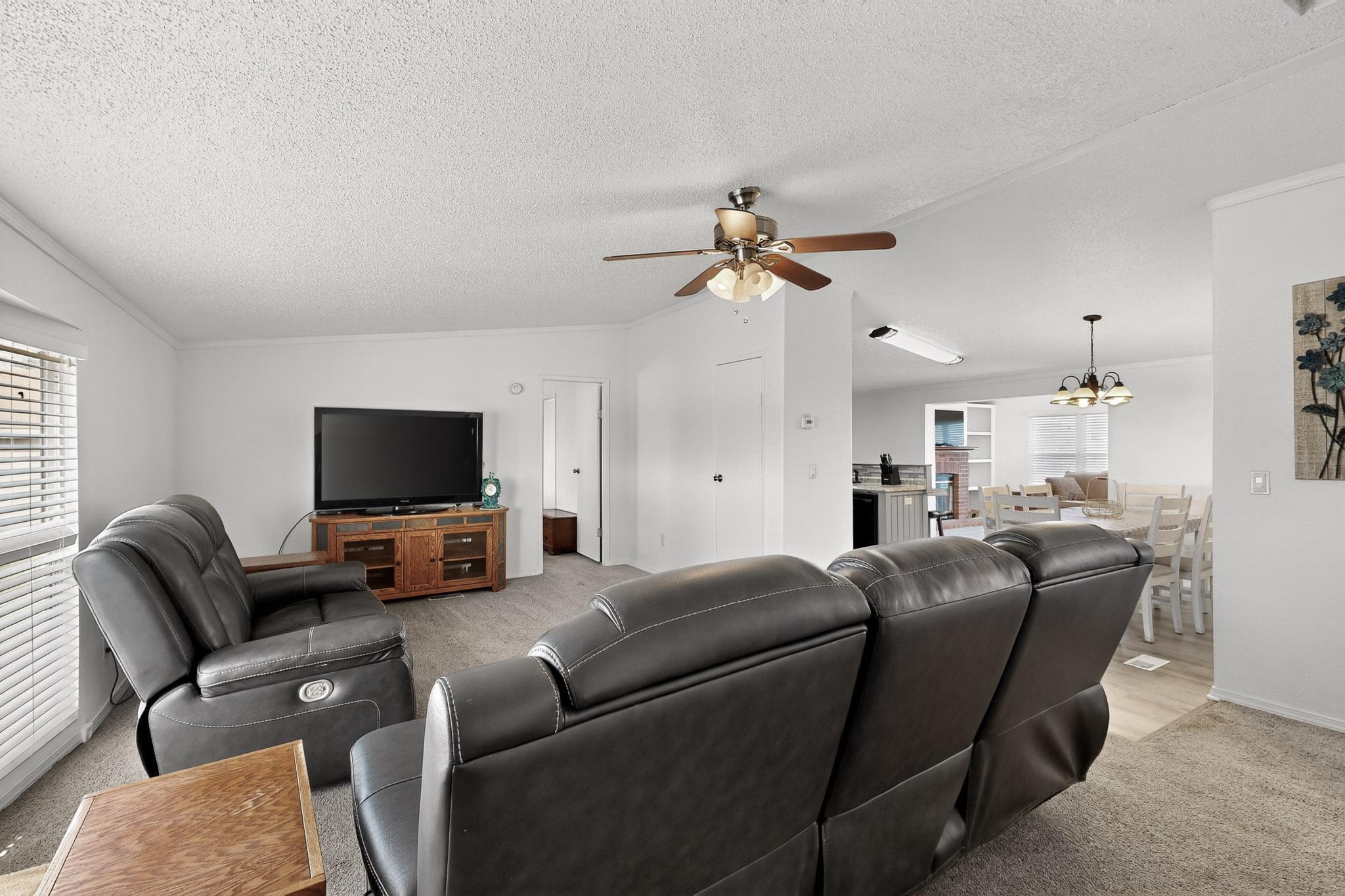 39 MAPLE Road