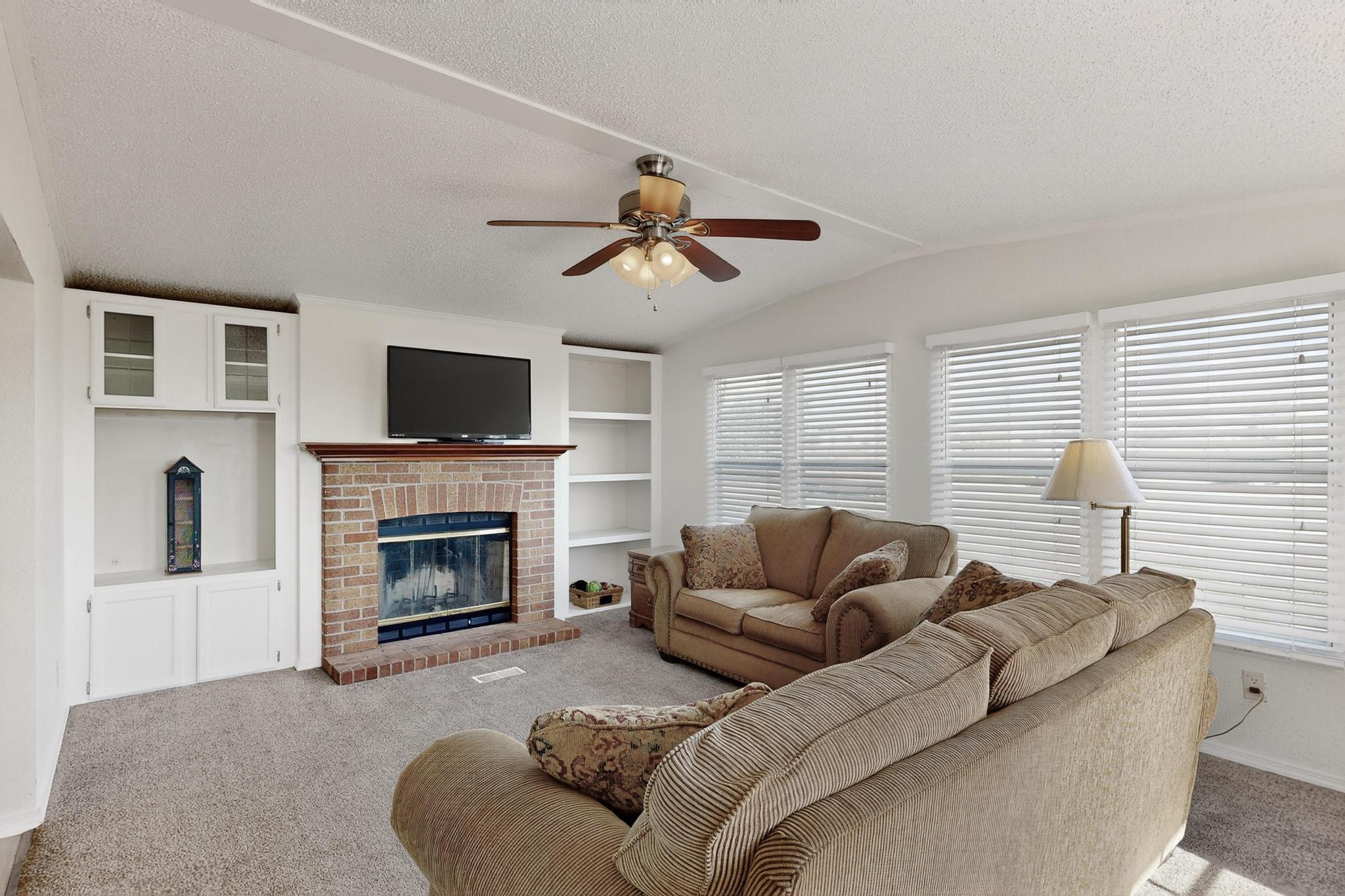 39 MAPLE Road