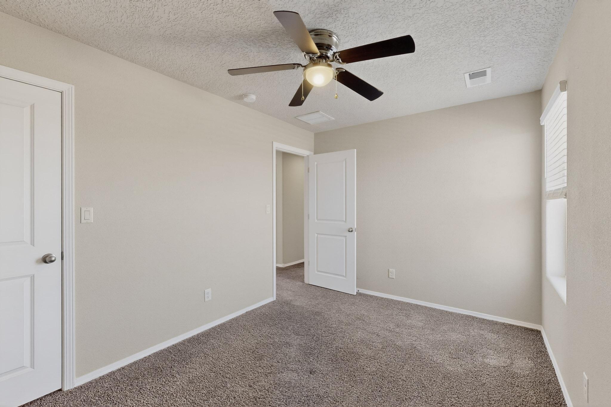 1811 VALLE VISTA Road NW