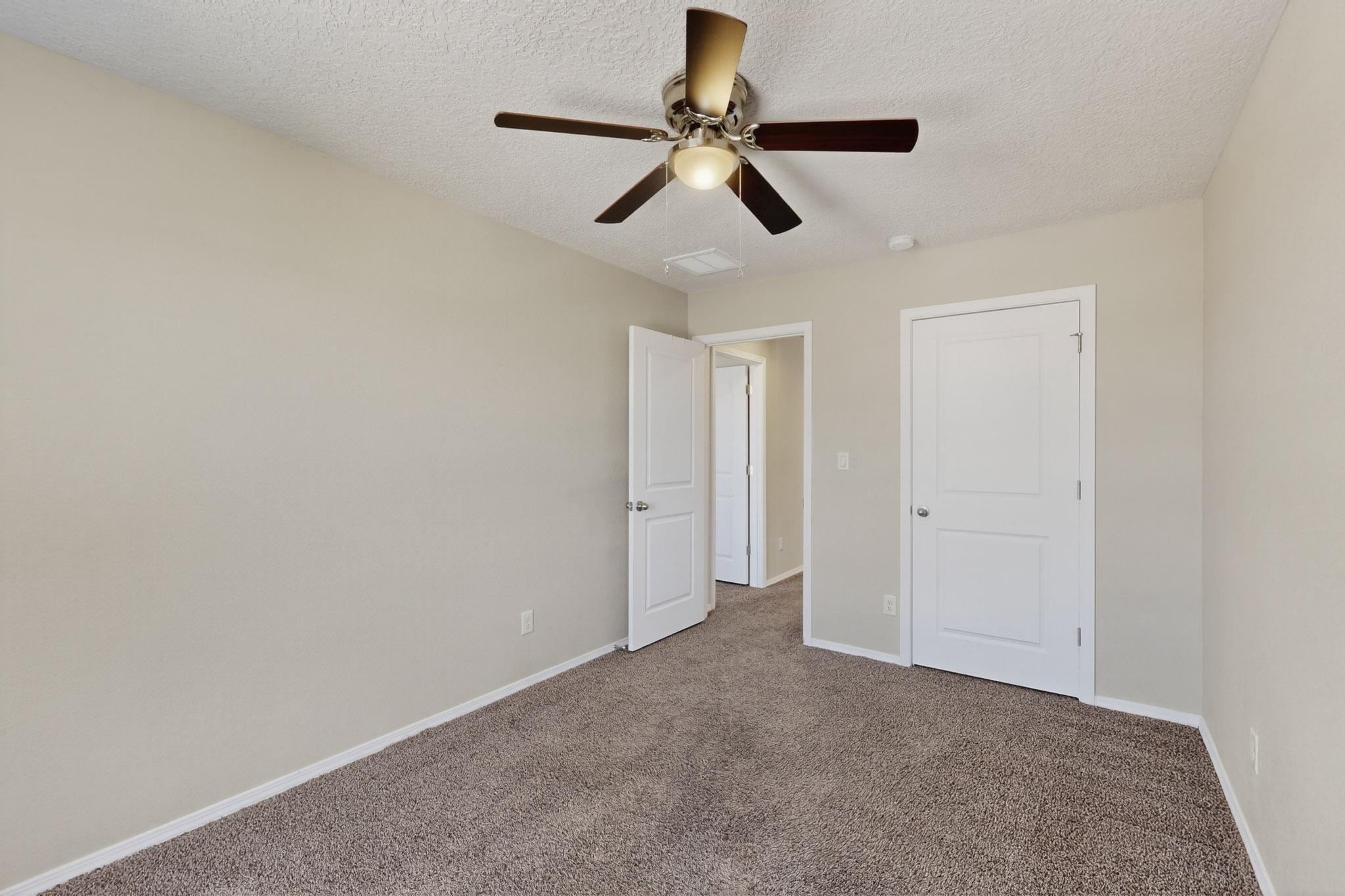 1811 VALLE VISTA Road NW