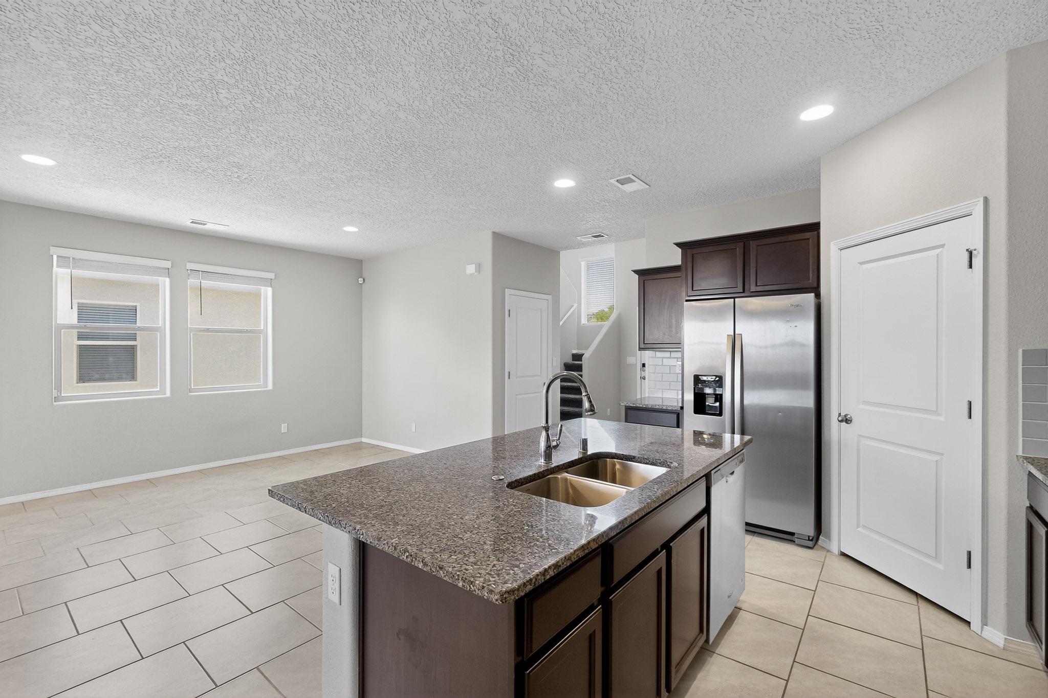 1811 VALLE VISTA Road NW