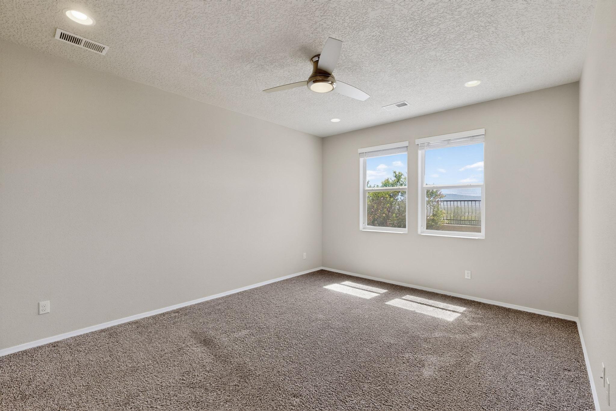 1811 VALLE VISTA Road NW