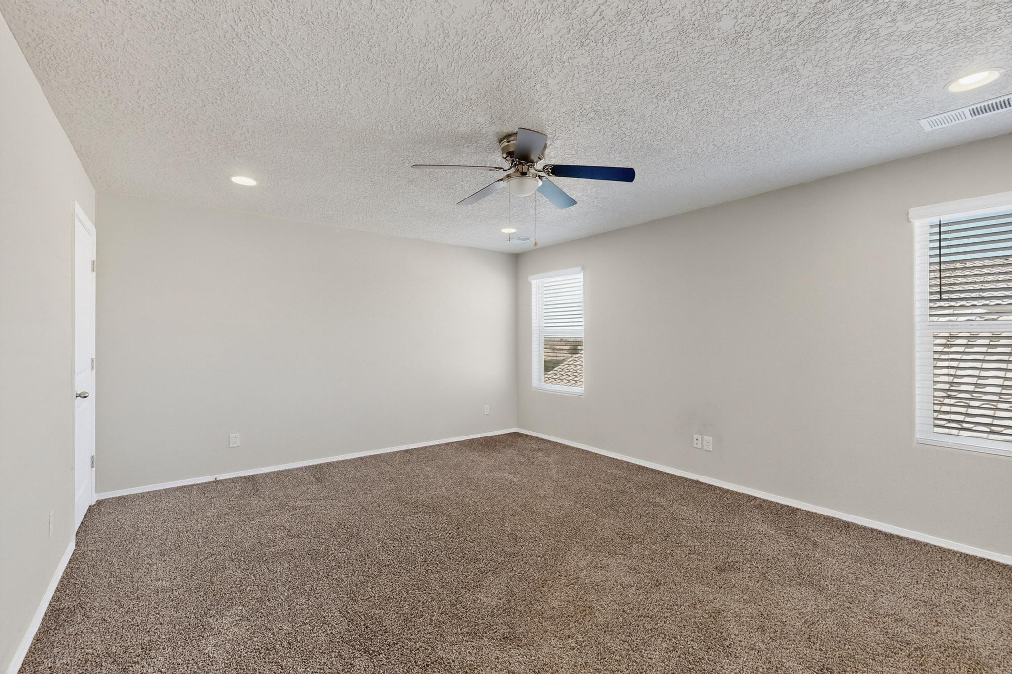 1811 VALLE VISTA Road NW