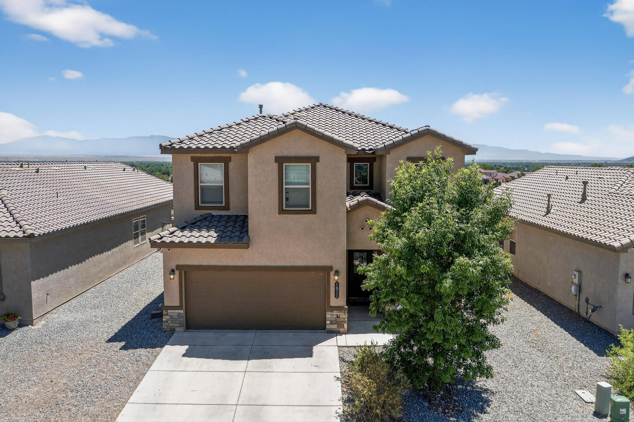 1811 VALLE VISTA Road NW