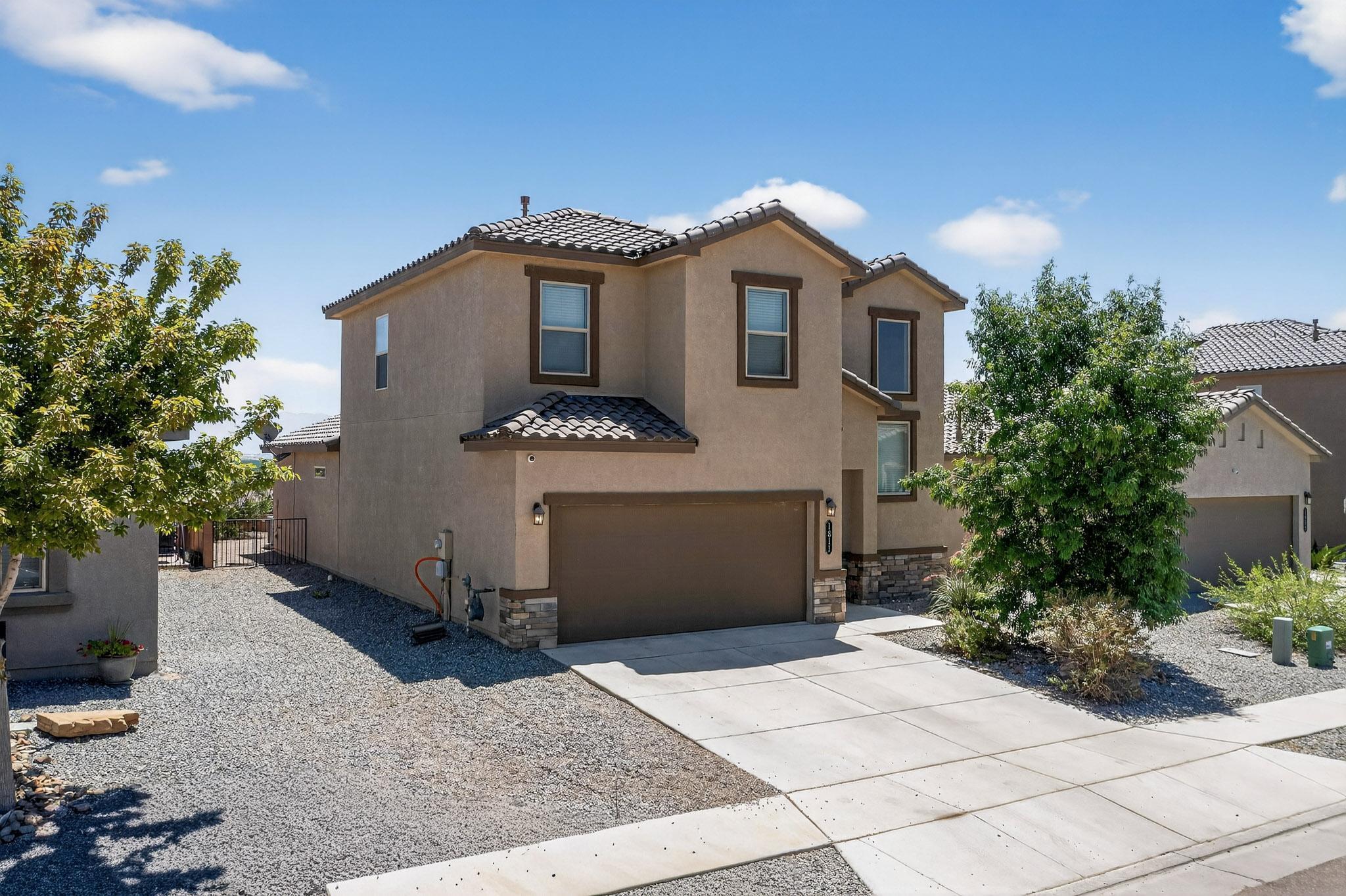 1811 VALLE VISTA Road NW