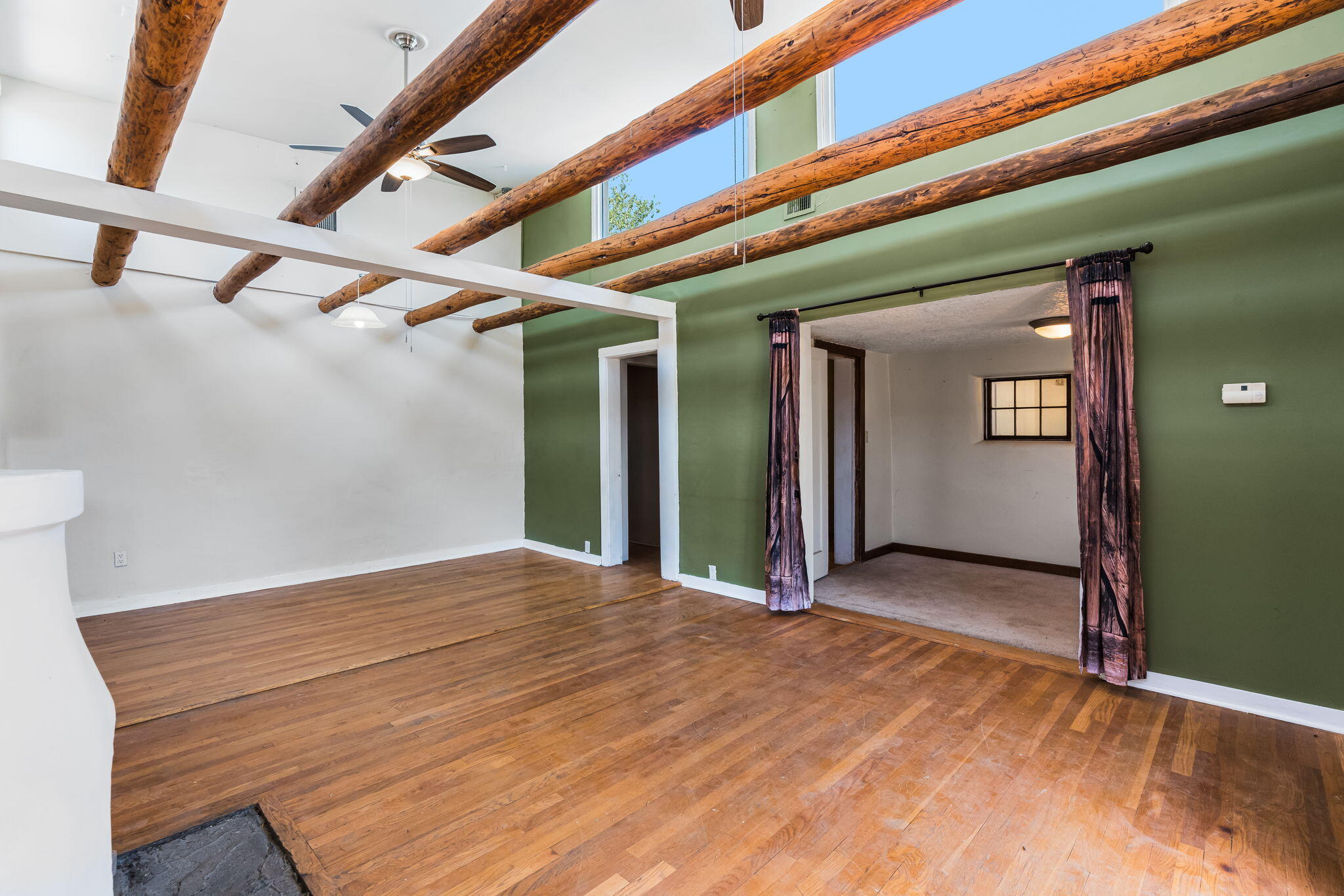 615 Los Arboles Avenue NW