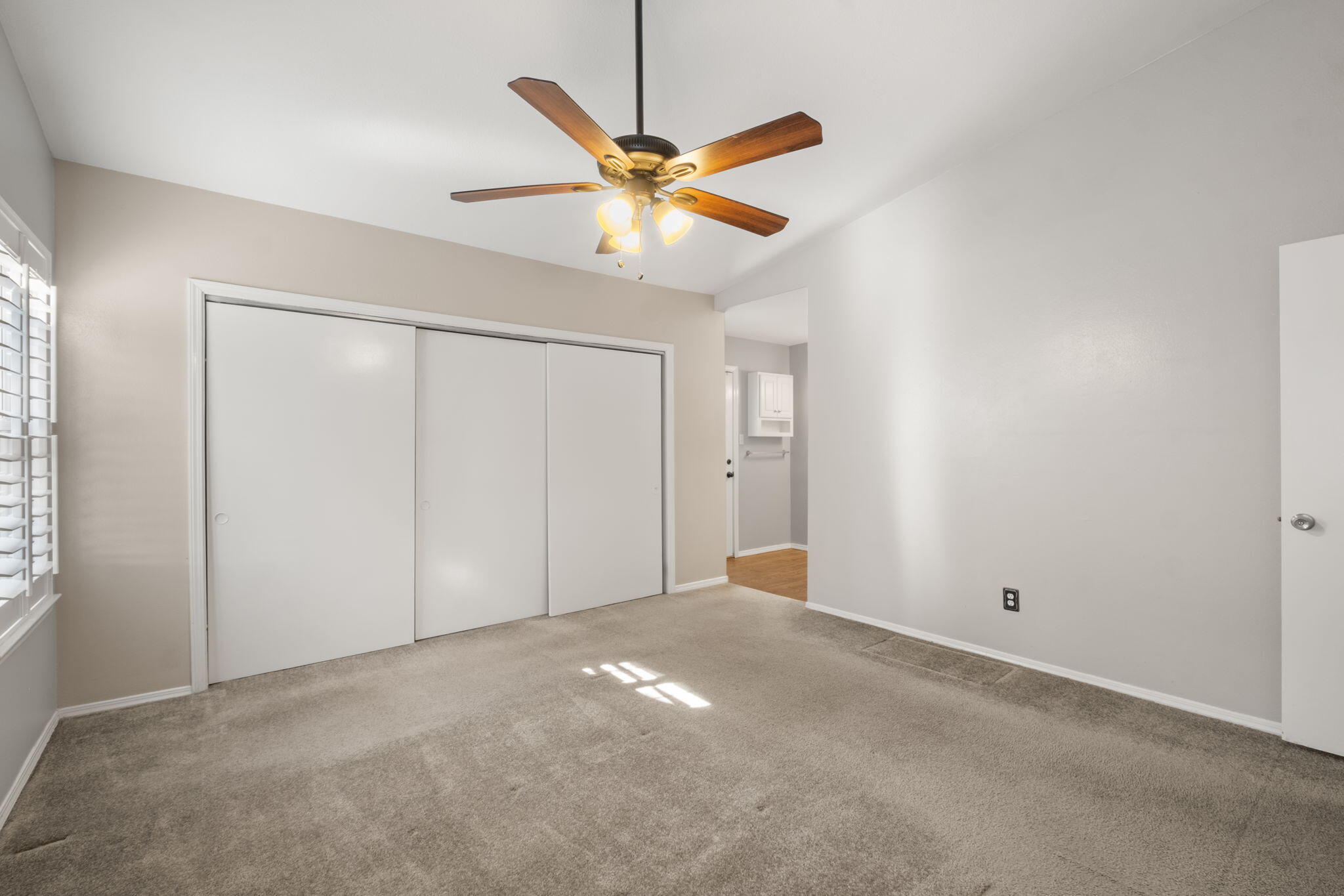 6600 CHRISTY Avenue NE