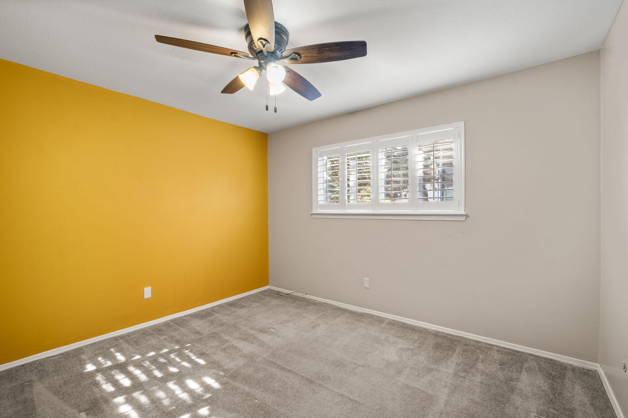 6600 CHRISTY Avenue NE