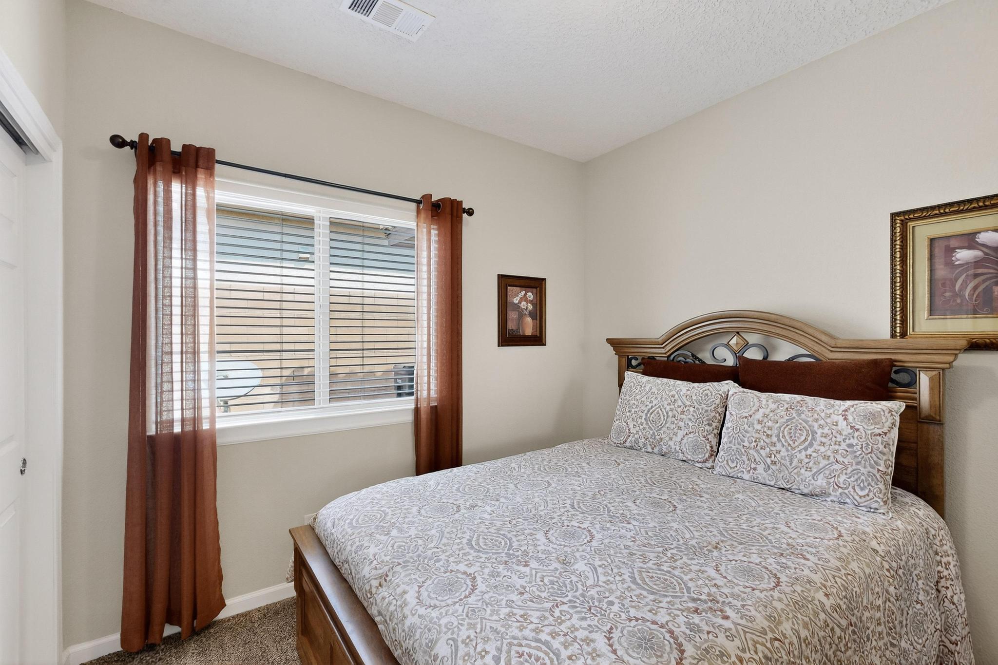 403 PRADO HERMOSA Court NE
