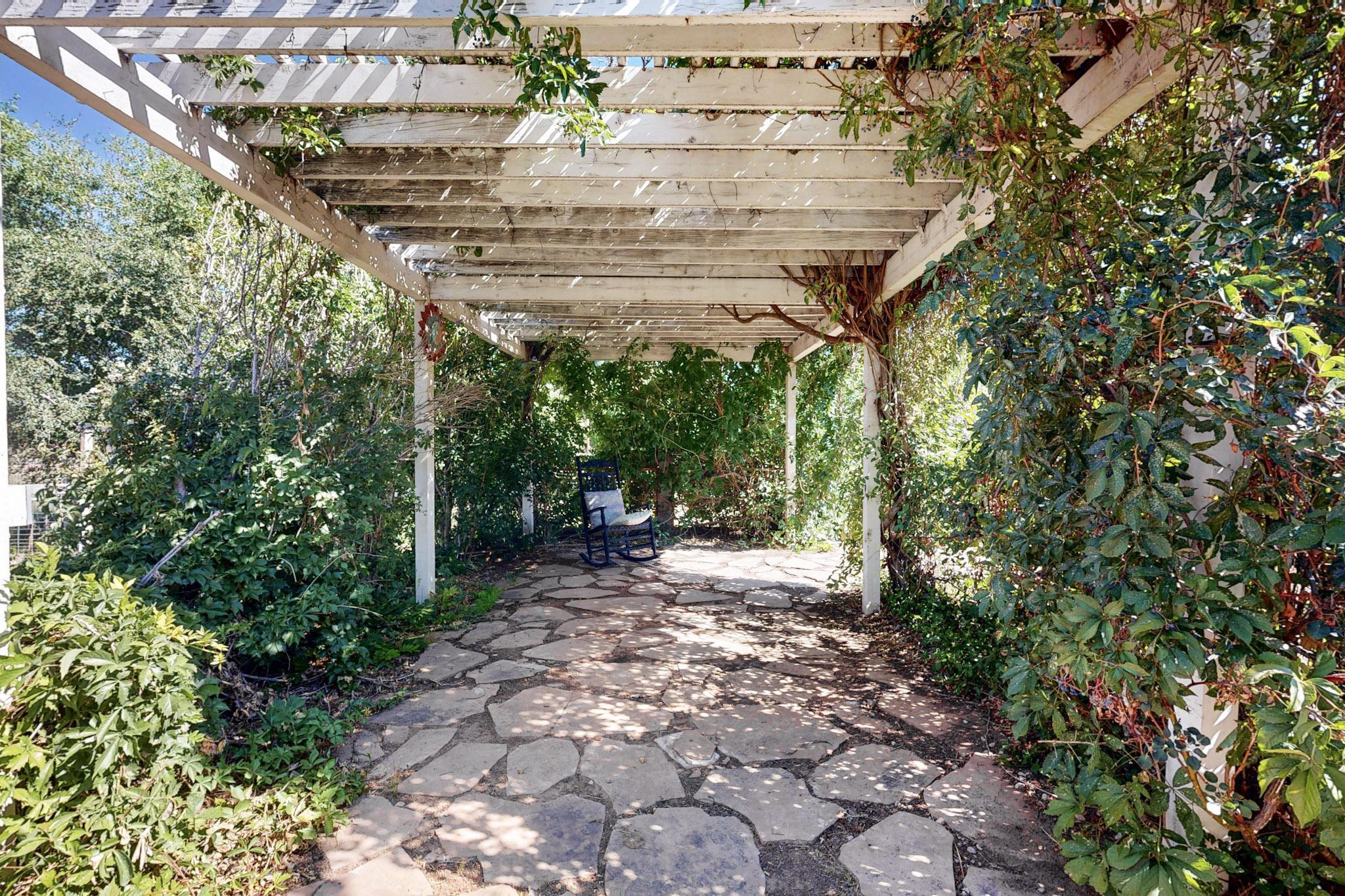 15A BARRERAS Trail