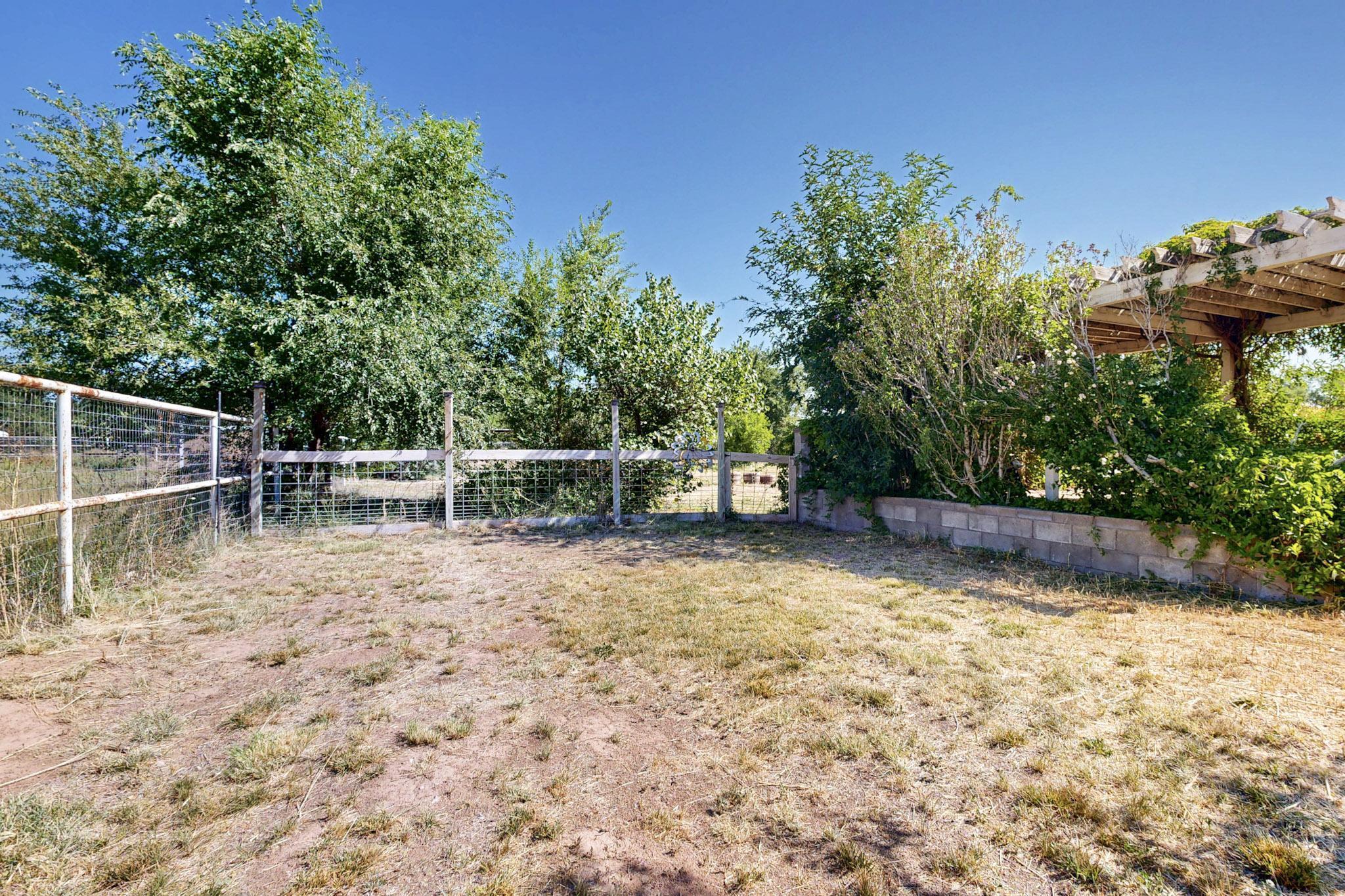 15A BARRERAS Trail