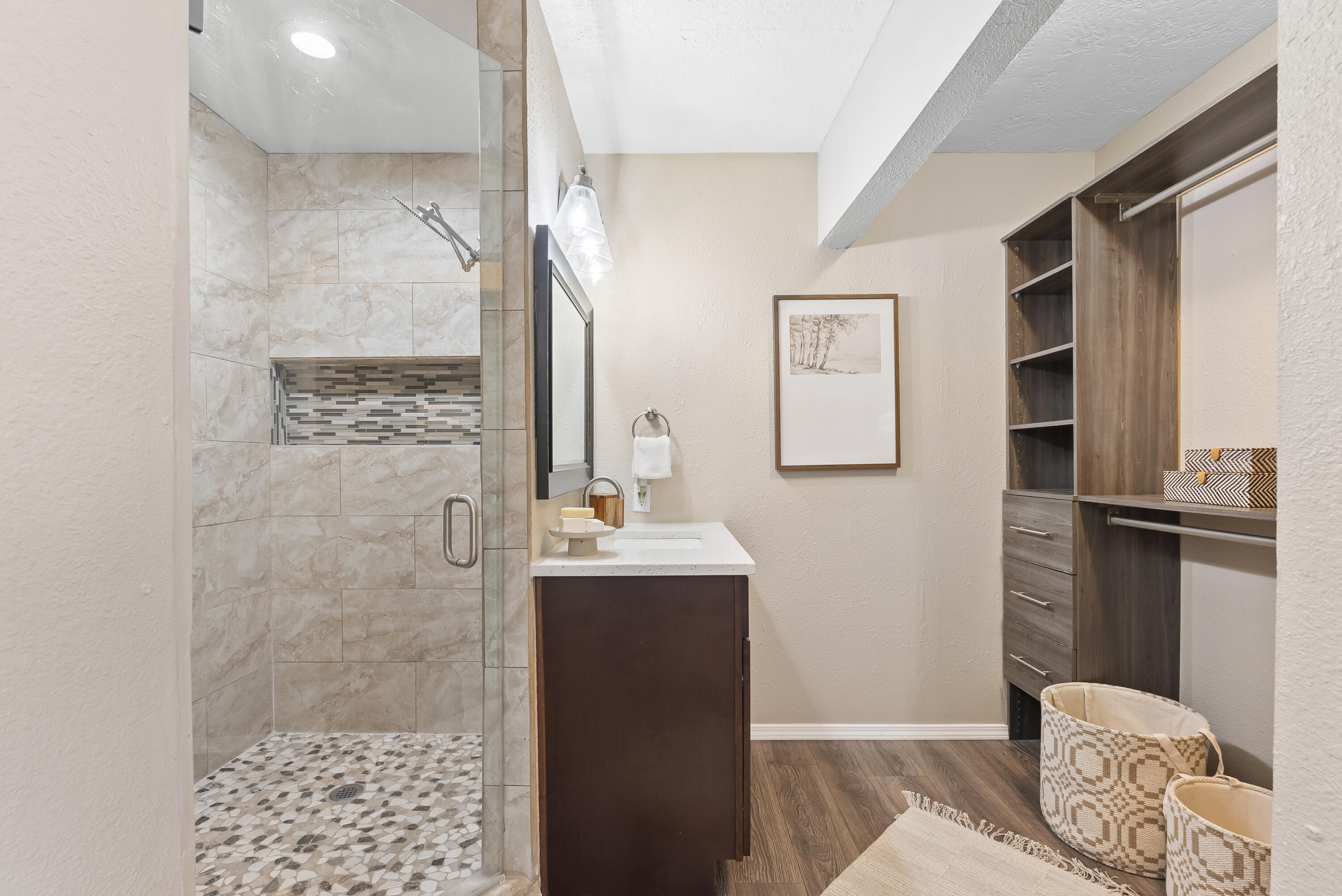 10608 CALLE DE ELENA