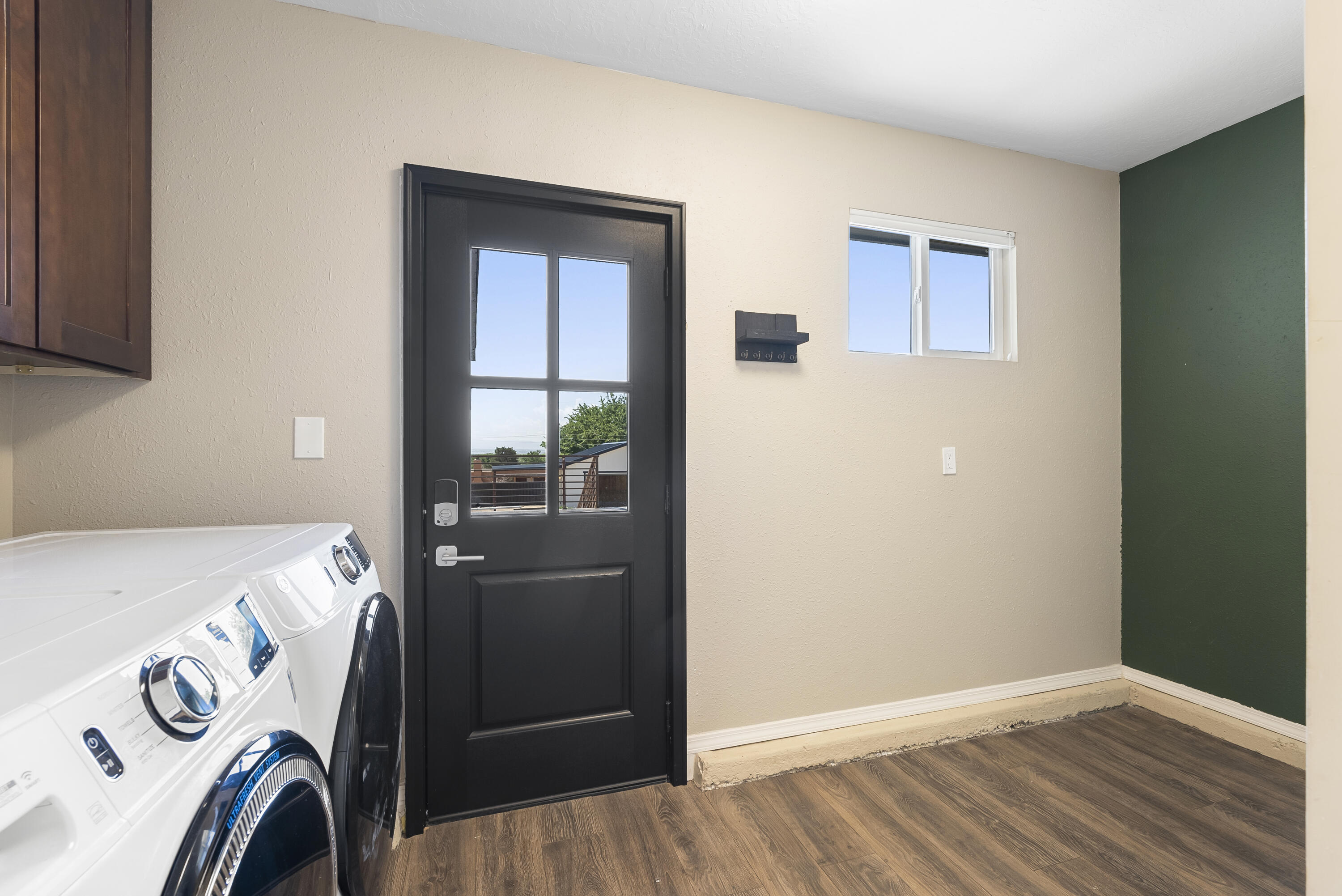 10608 CALLE DE ELENA