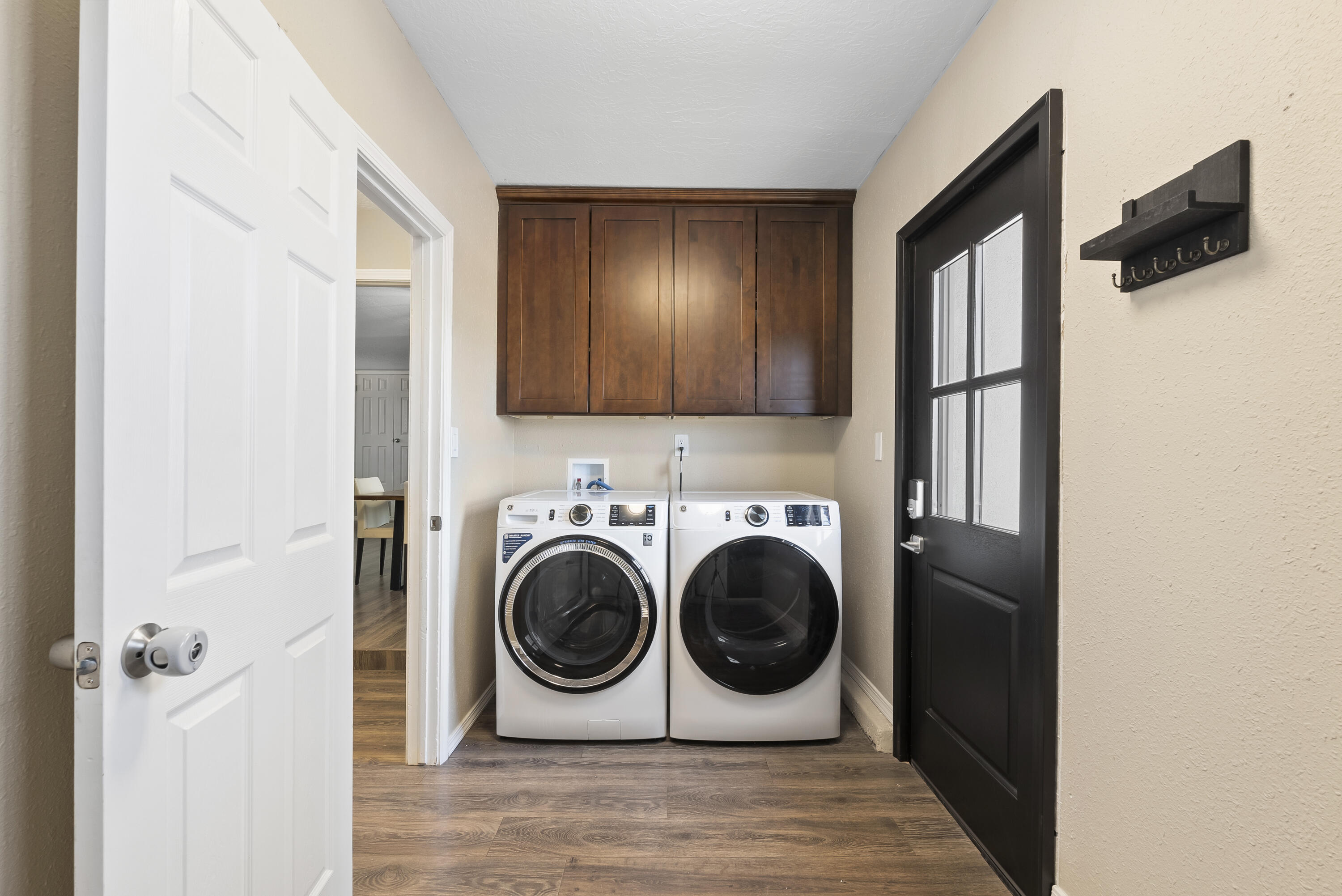 10608 CALLE DE ELENA