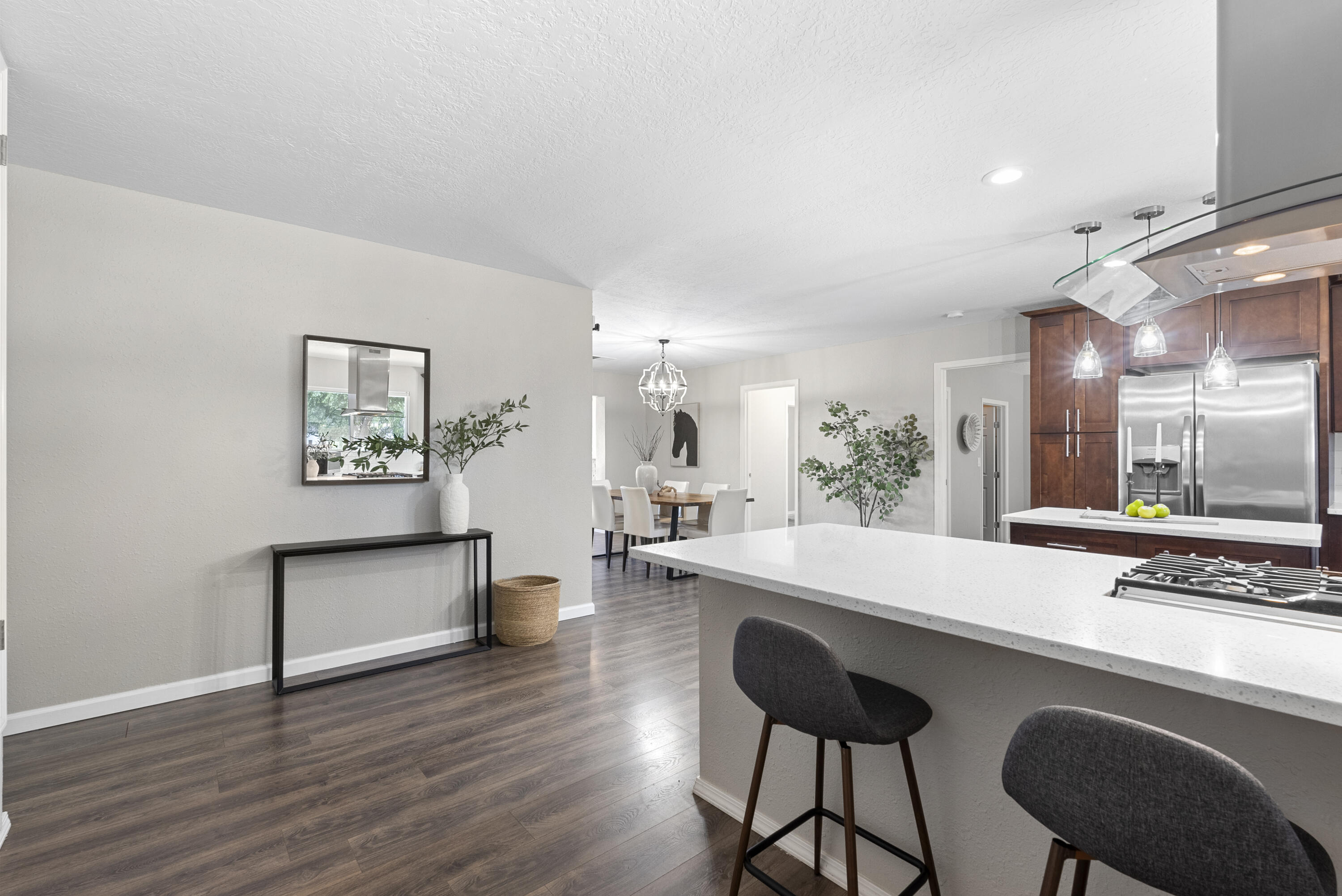 10608 CALLE DE ELENA