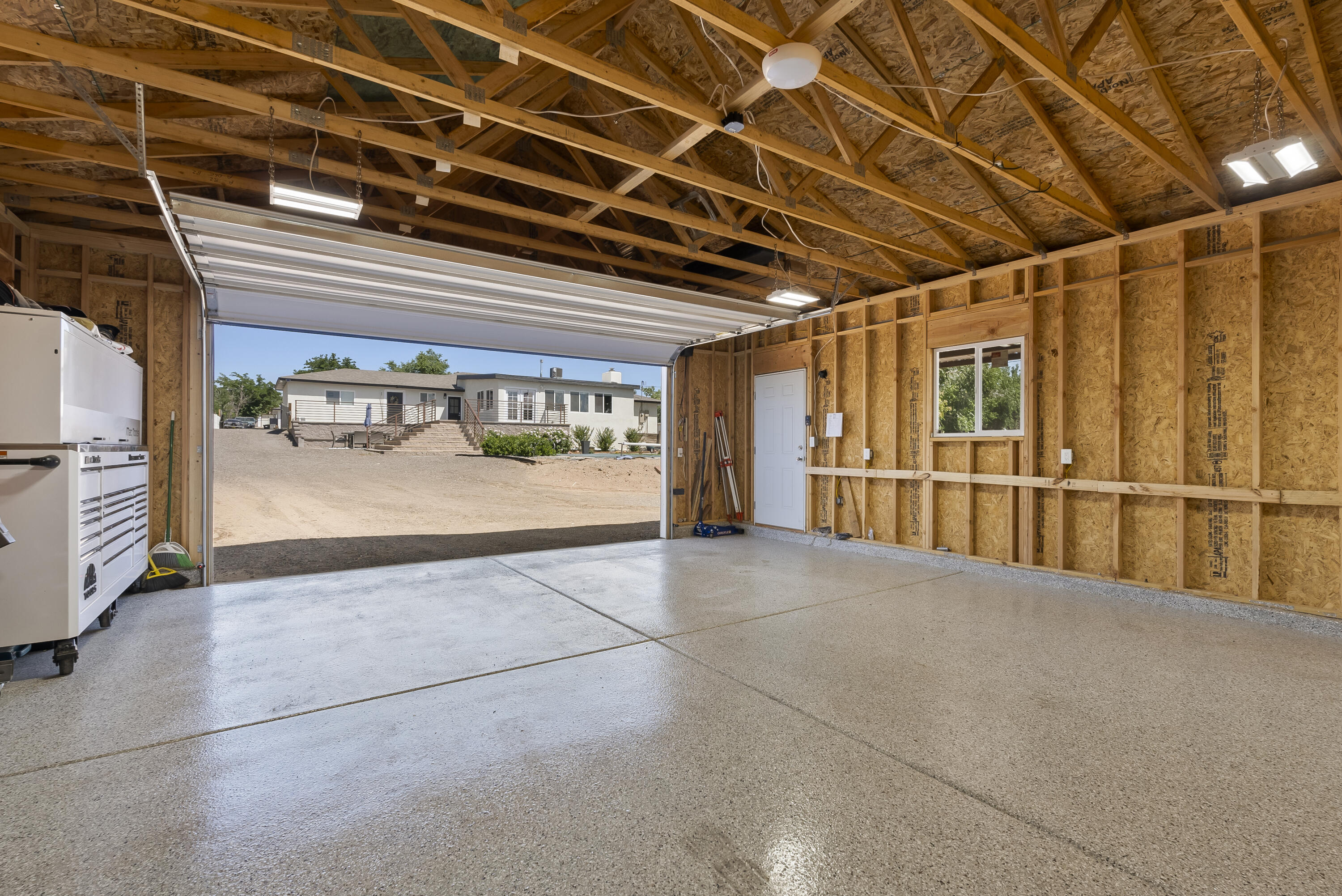 10608 CALLE DE ELENA