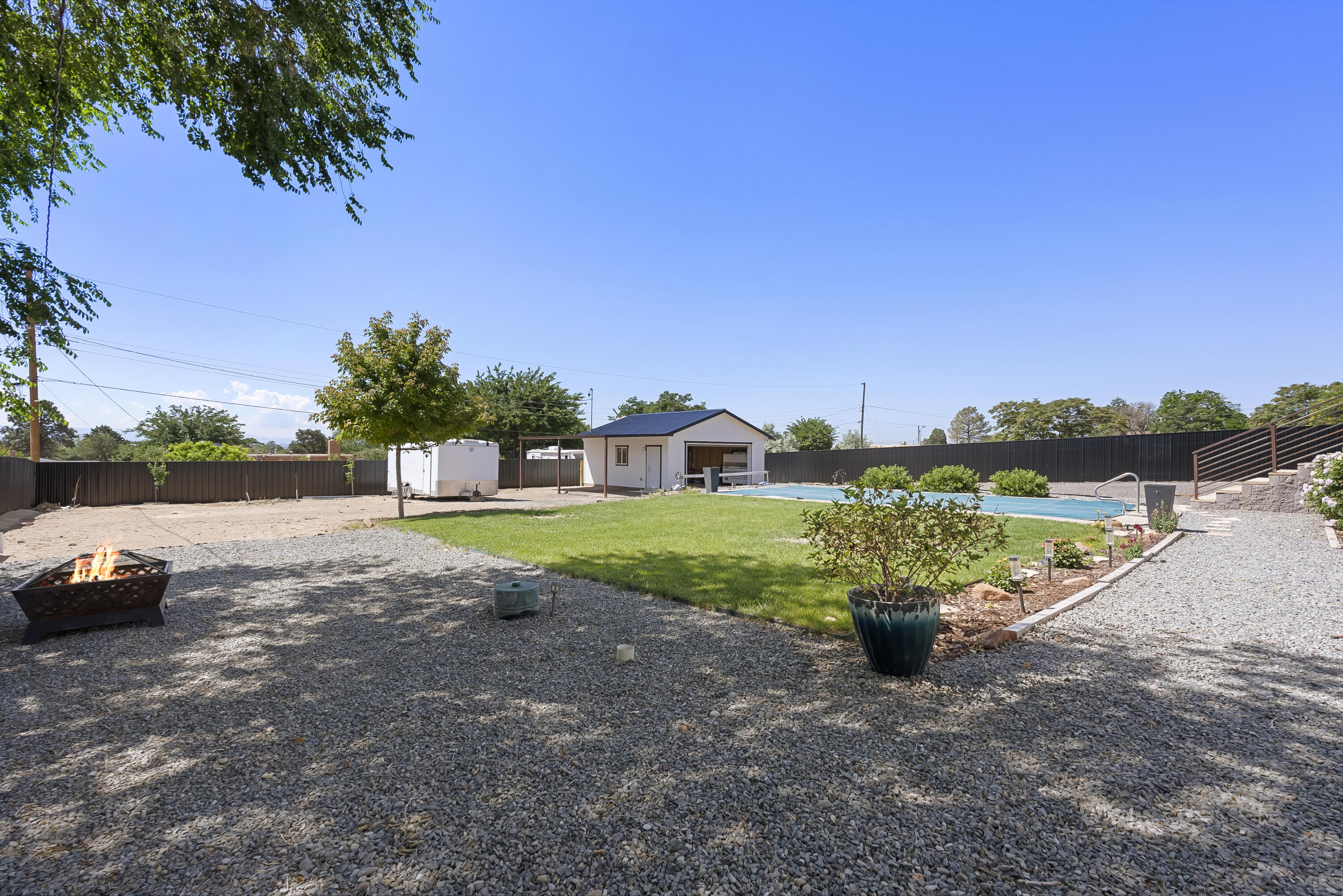 10608 CALLE DE ELENA