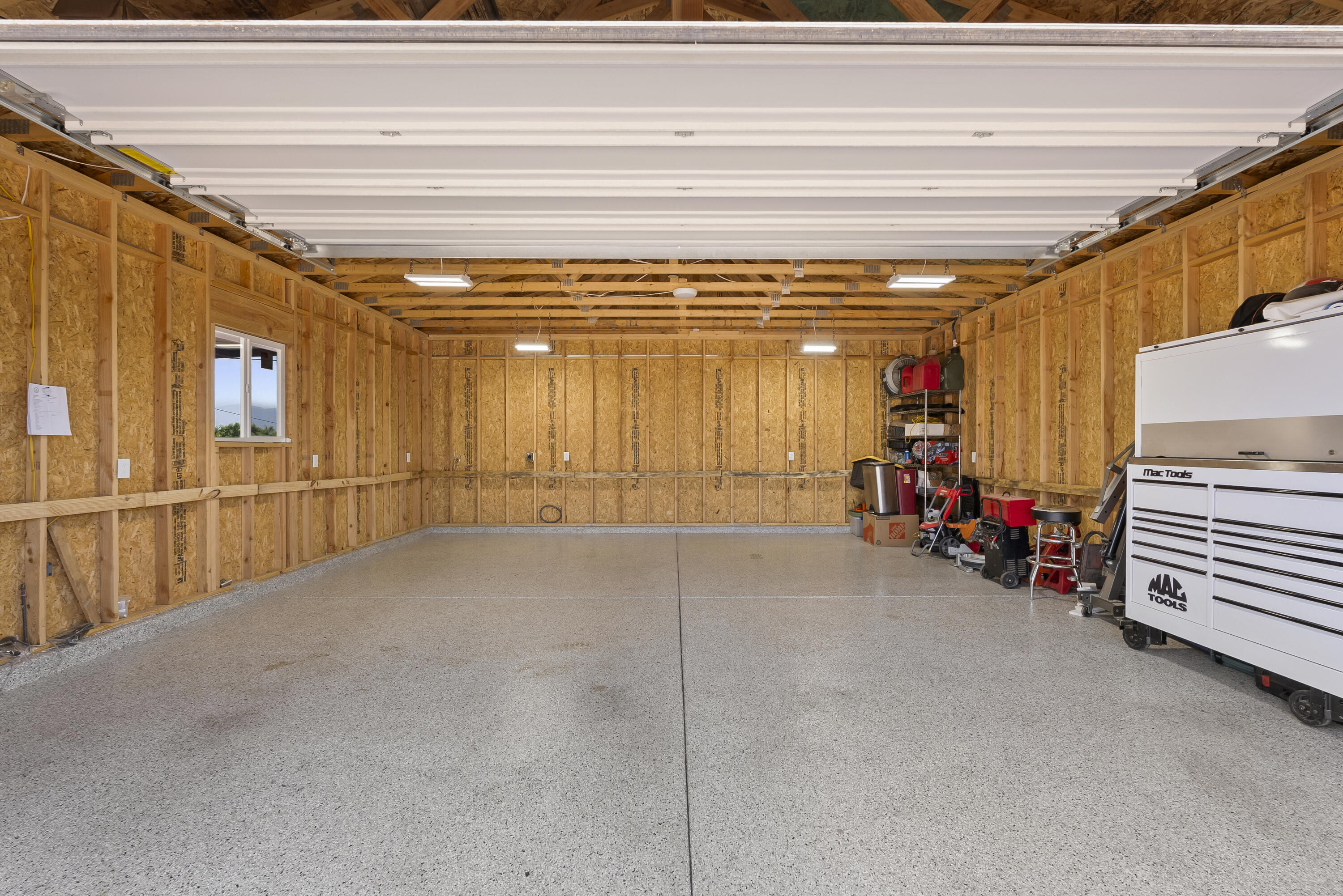 10608 CALLE DE ELENA