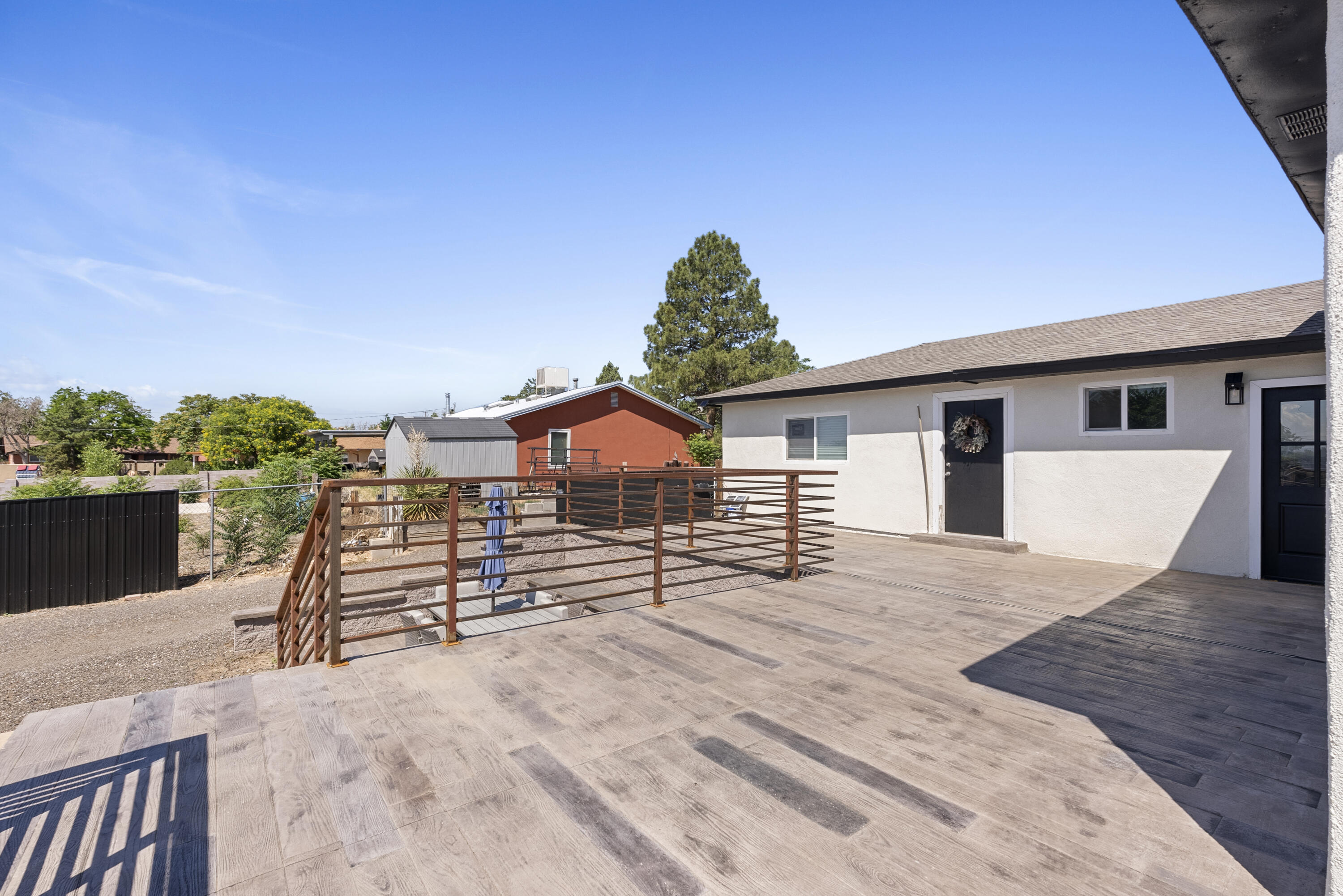 10608 CALLE DE ELENA