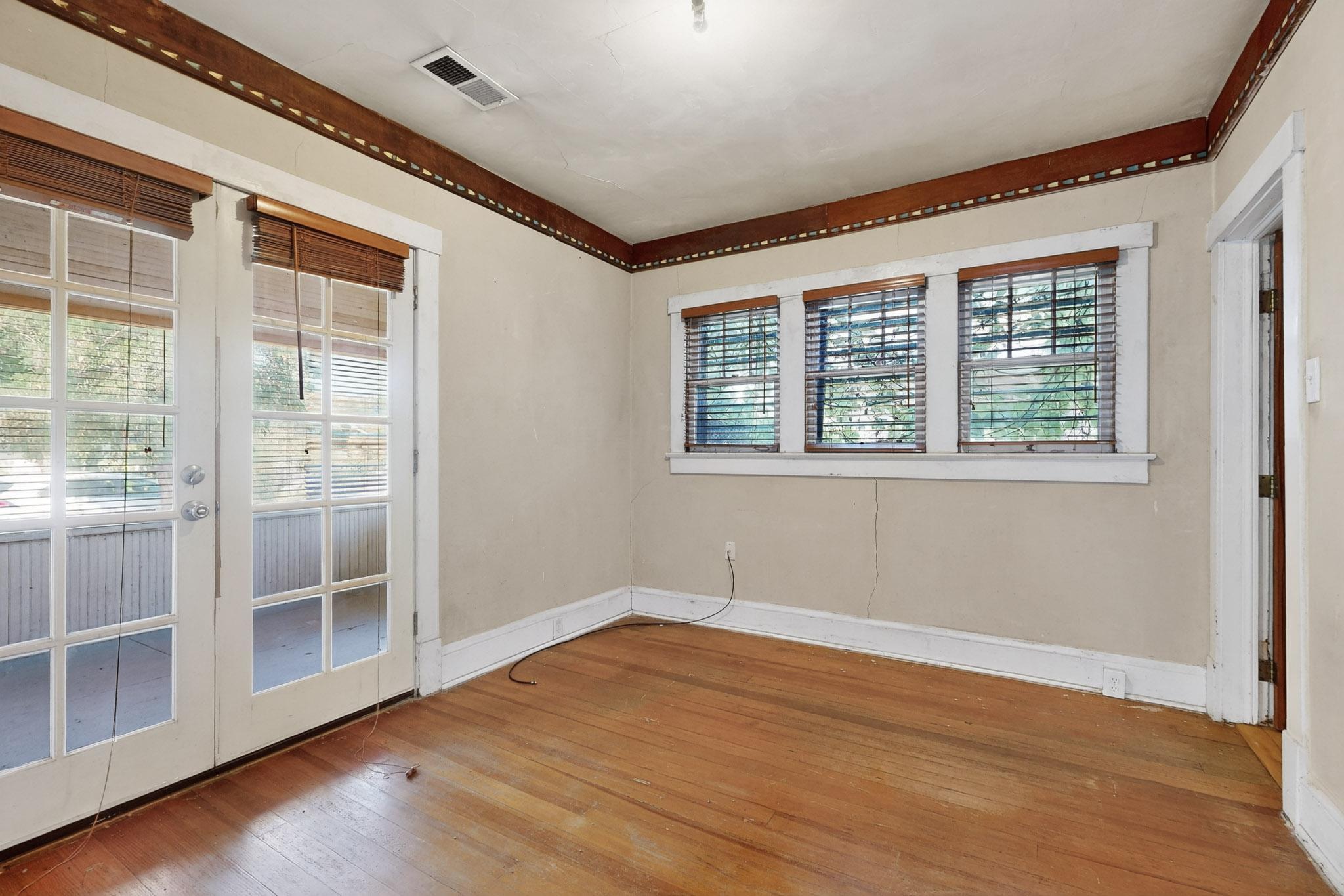 520 LUNA Boulevard NW