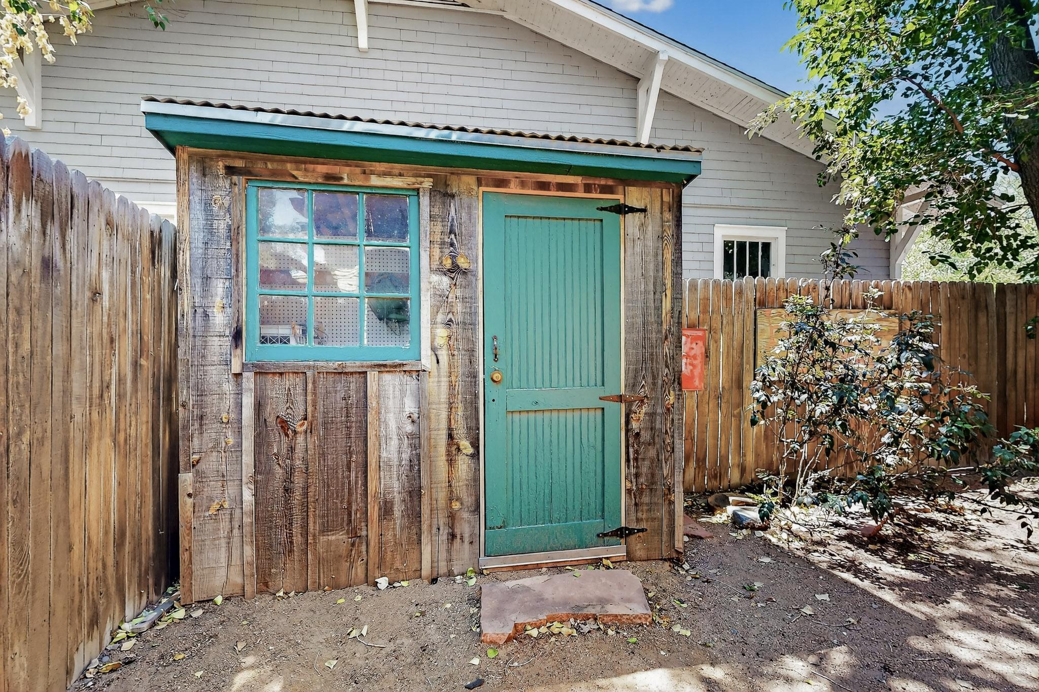 520 LUNA Boulevard NW