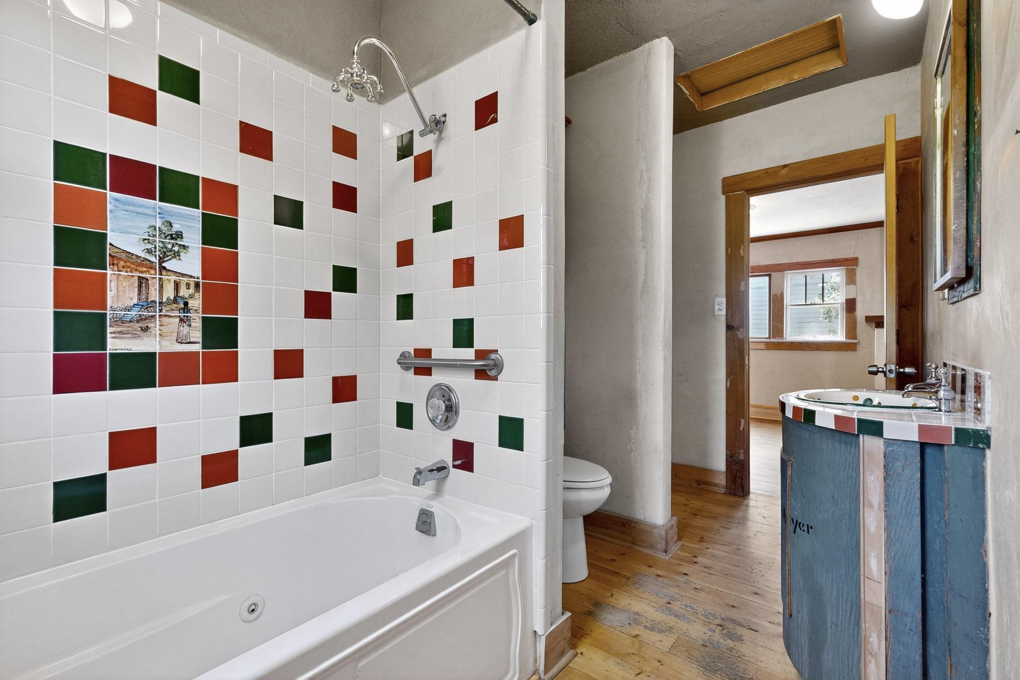 520 LUNA Boulevard NW