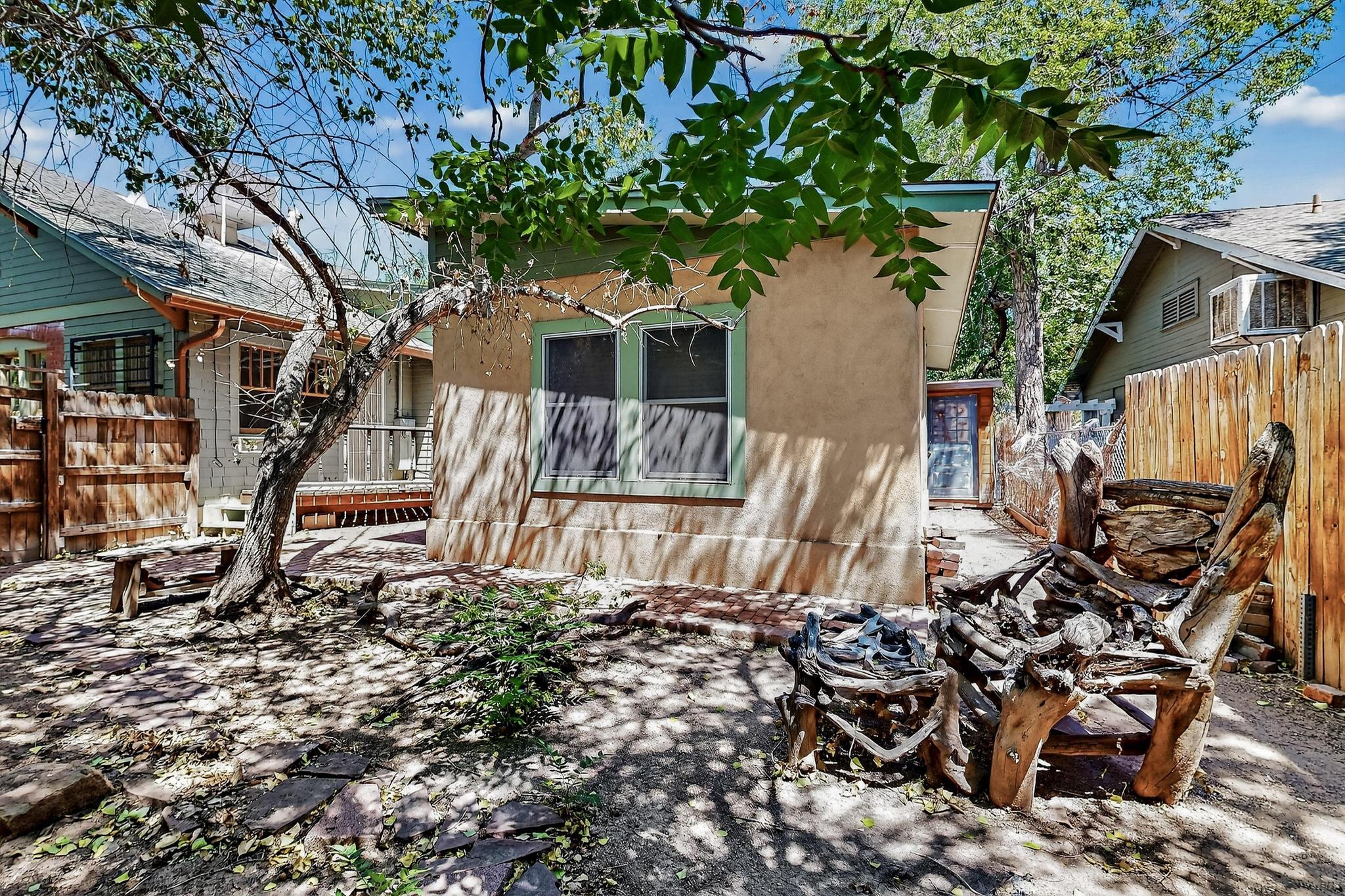 520 LUNA Boulevard NW